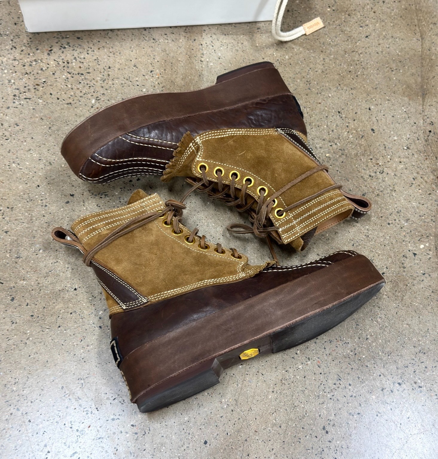Visvim 22aw Decoy Duck Boots — label