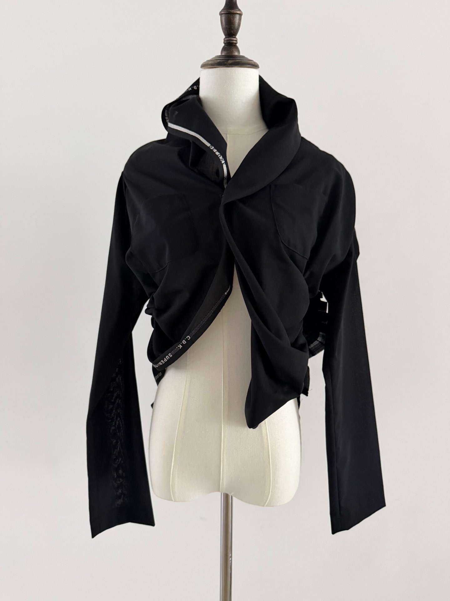 Comme des Garcons 06SS Pleated Jacket