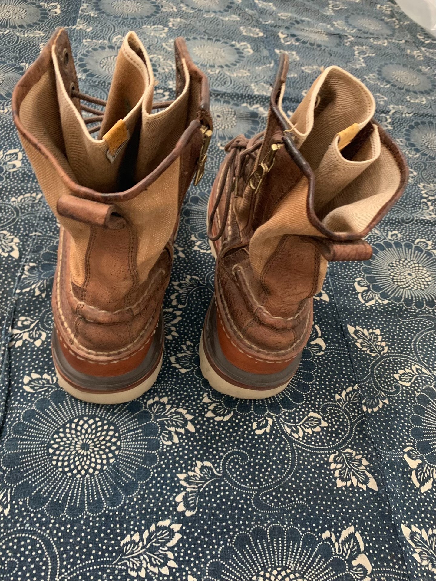 Visvim 12aw Grizzly Boots — back