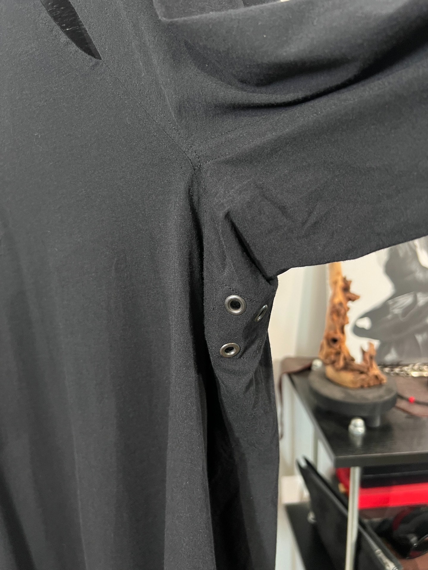 Boris Bidjan Saberi Longline T-Shirt — label