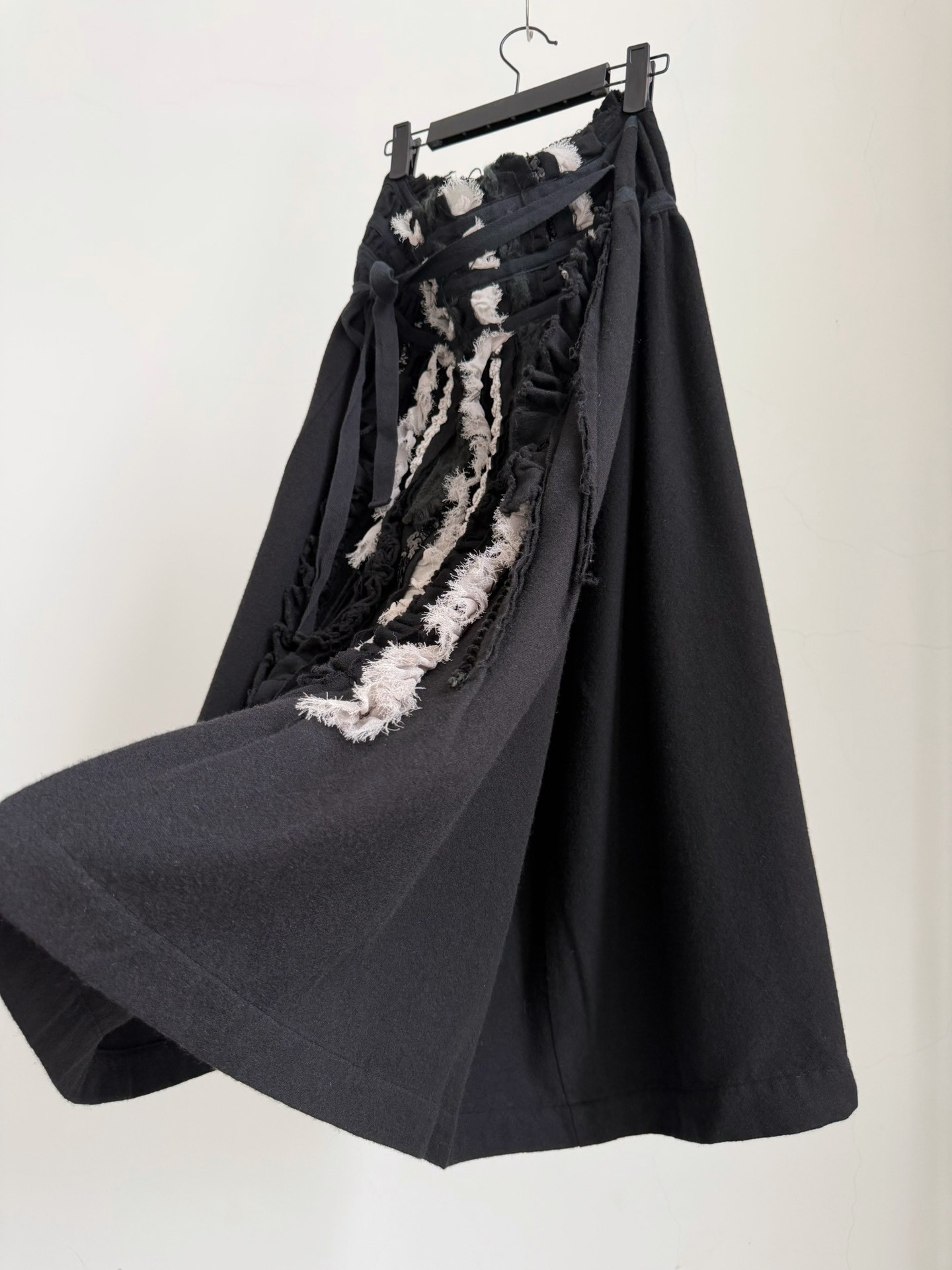 Comme des Garcons Tricot Lace Skirt — detail