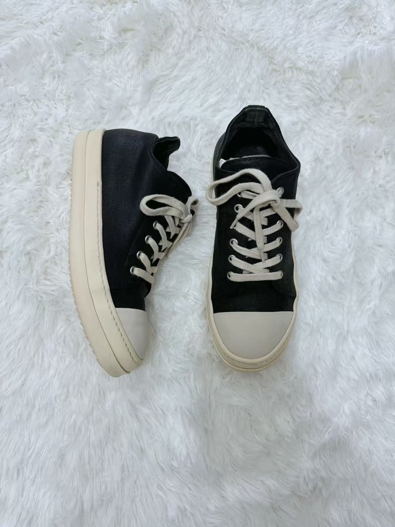 Rick Owens 16FW Black Low-Top Sneakers