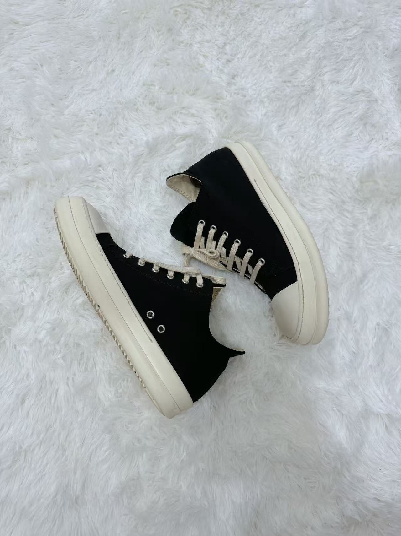 Rick Owens DRKSHDW High-Top Canvas — label