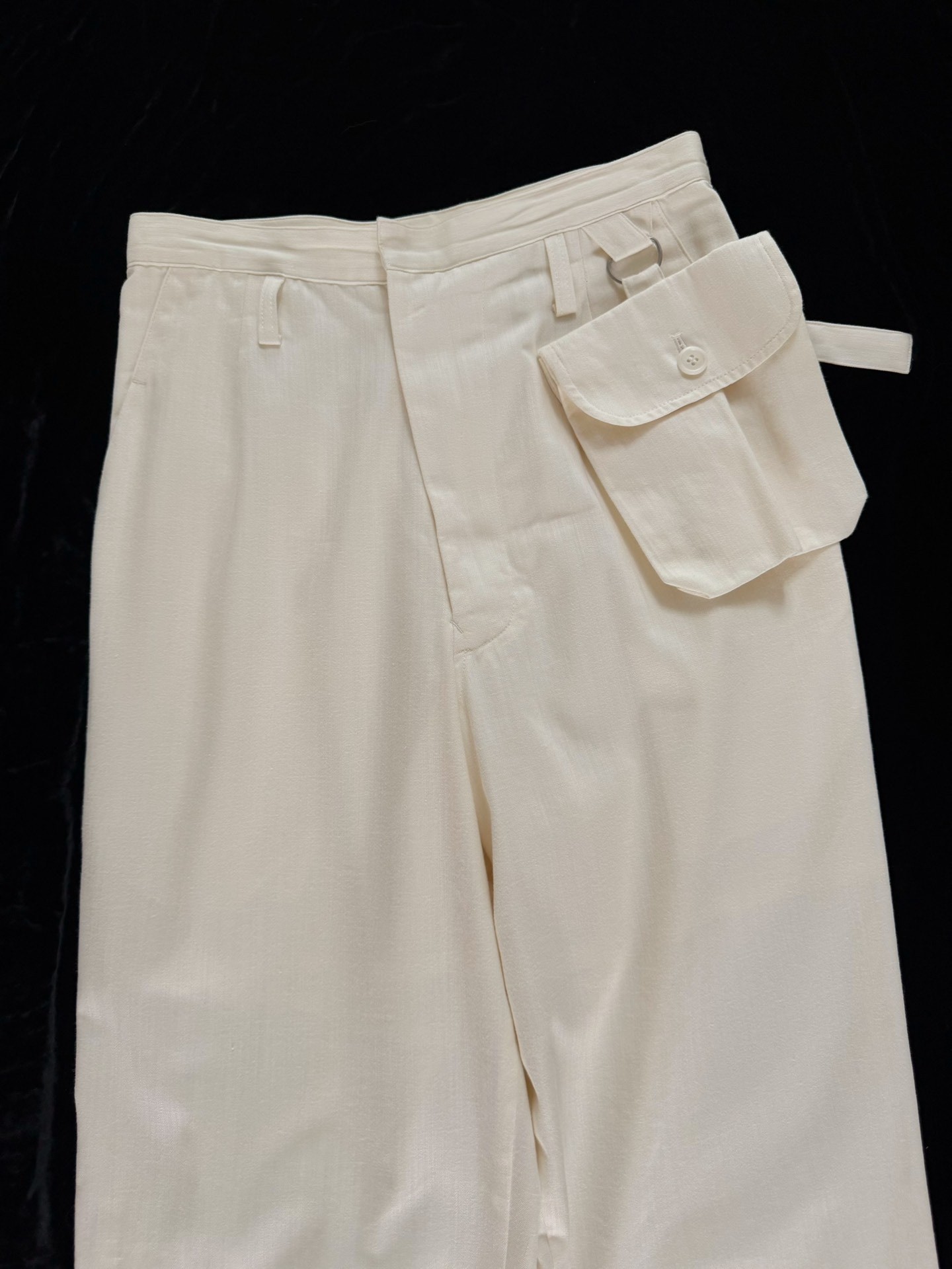 Y’s 19AW Cream Loose Cotton Pants — detail