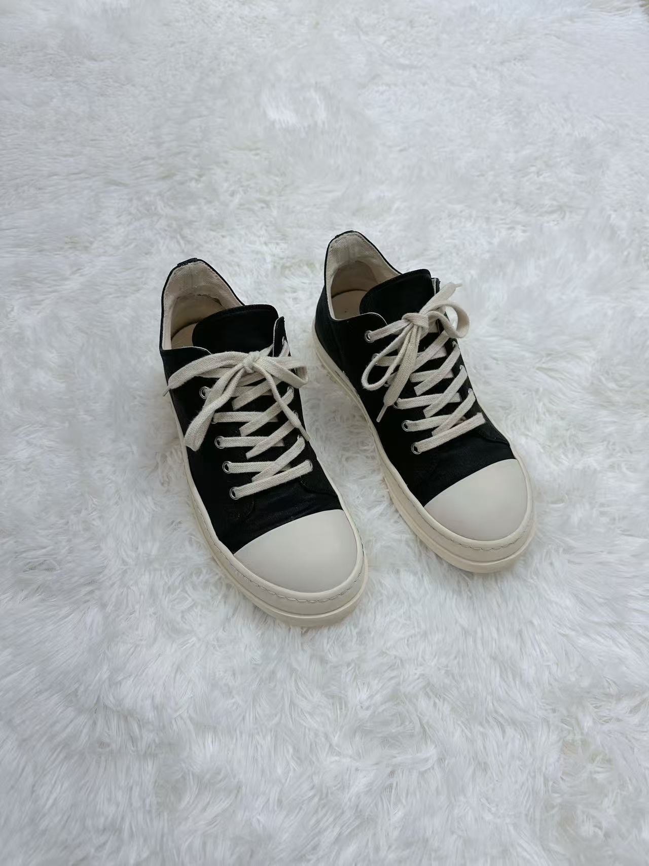 Rick Owens DRKSHDW Low-Top Sneakers — detail