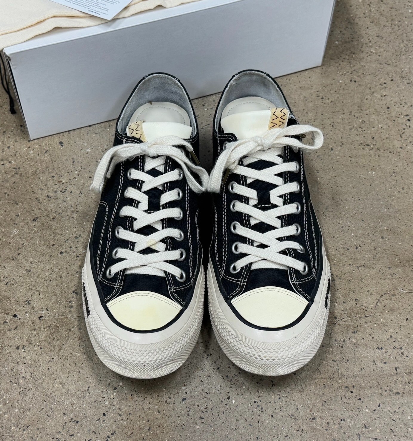Visvim 23ss Skagway Lo Canvas Sneakers — front