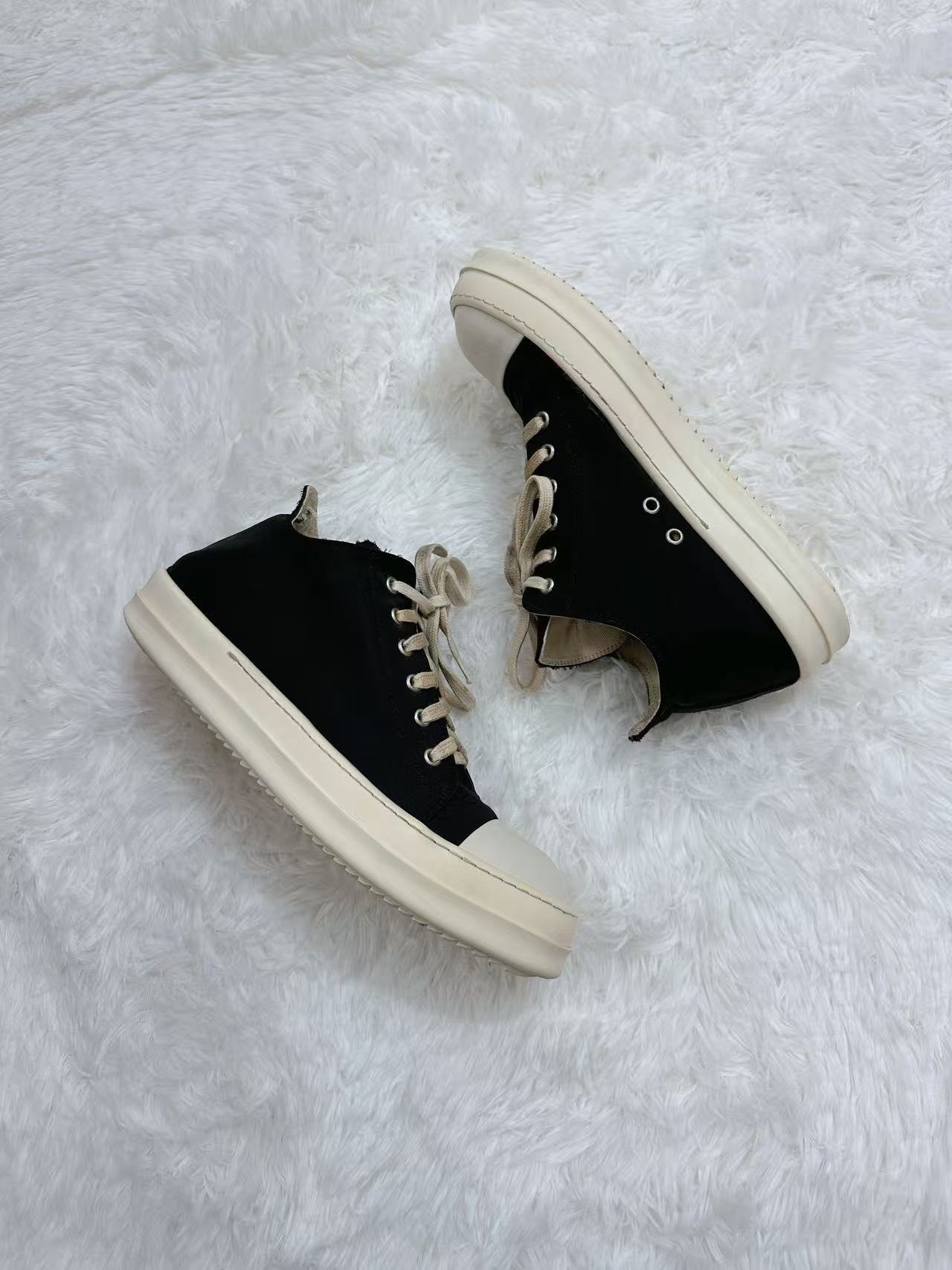 Rick Owens DRKSHDW Low-Top Canvas Shoes — label