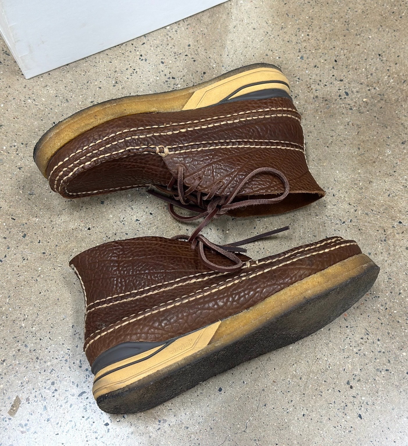 Visvim Canoe Moc II-Folk Leather Boots — detail