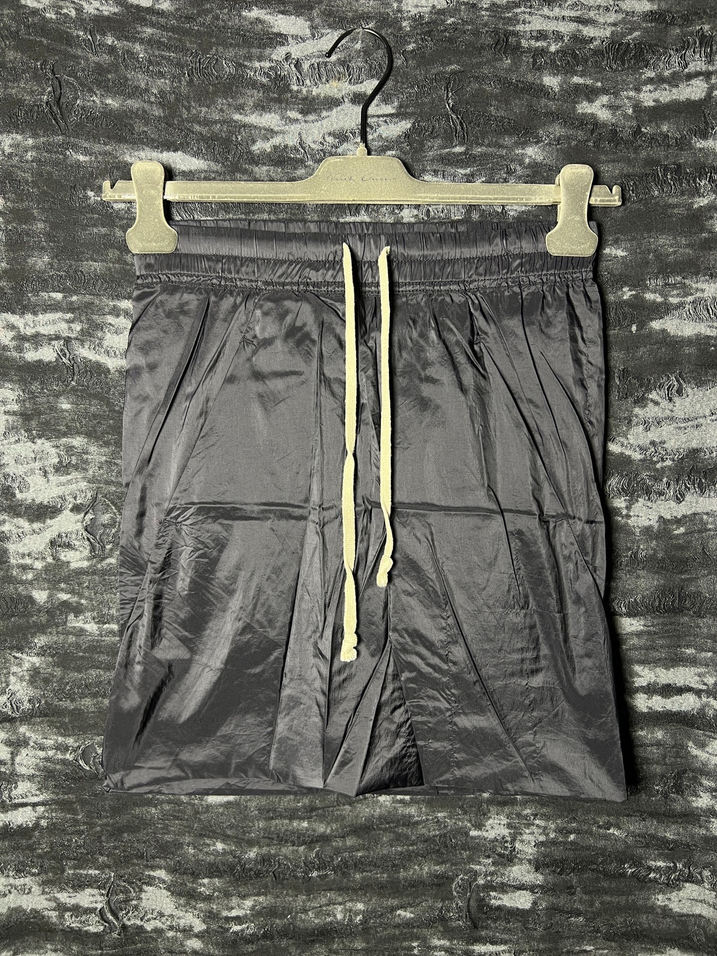 Rick Owens 14SS Black Nylon Silk Shorts