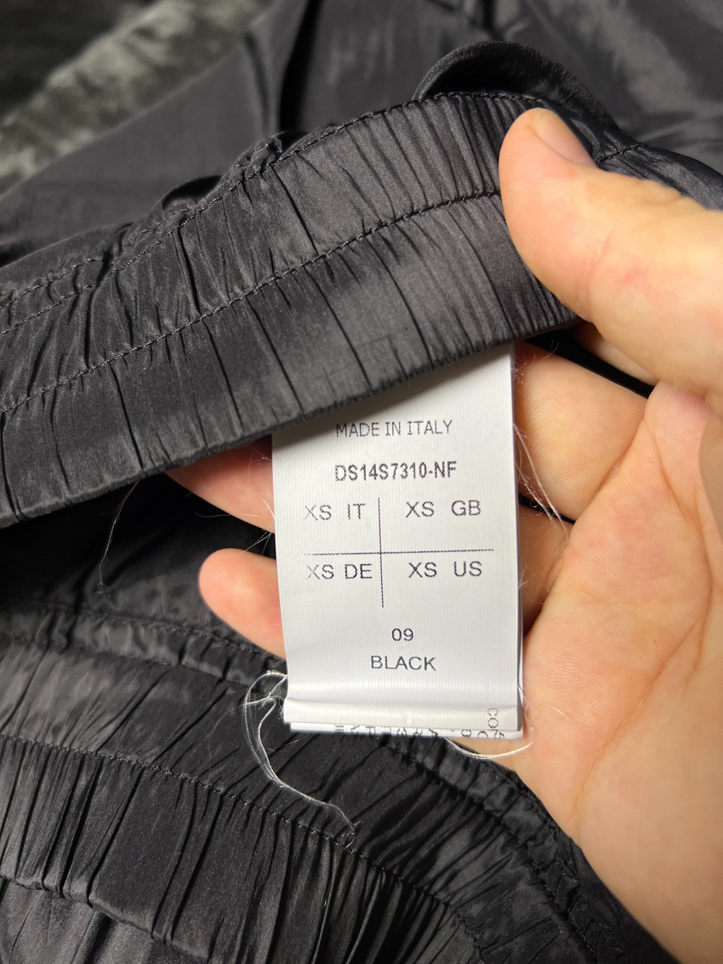 Rick Owens 14SS Black Nylon Silk Shorts — label