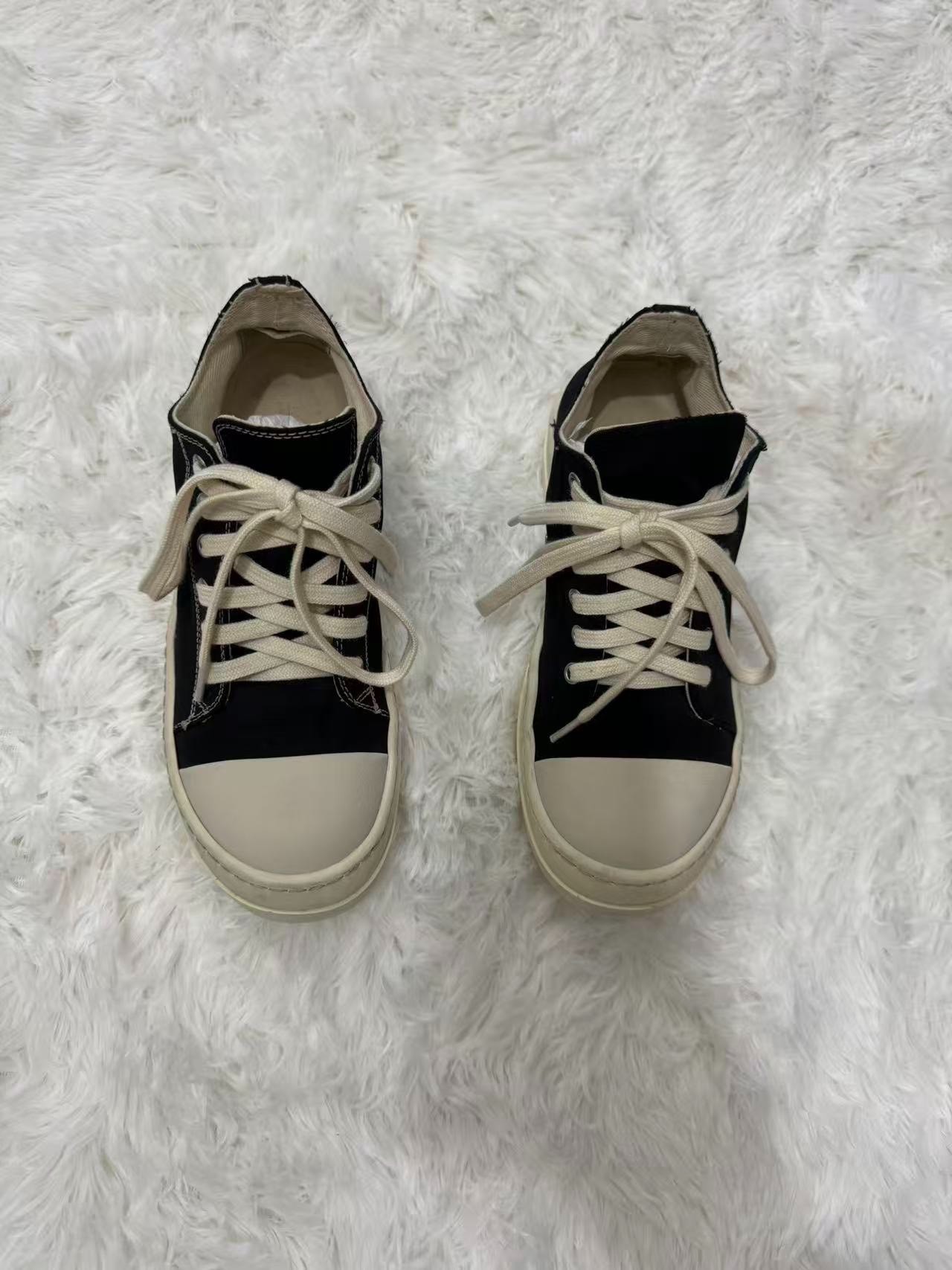 Rick Owens Low-Top Canvas Shoes — front