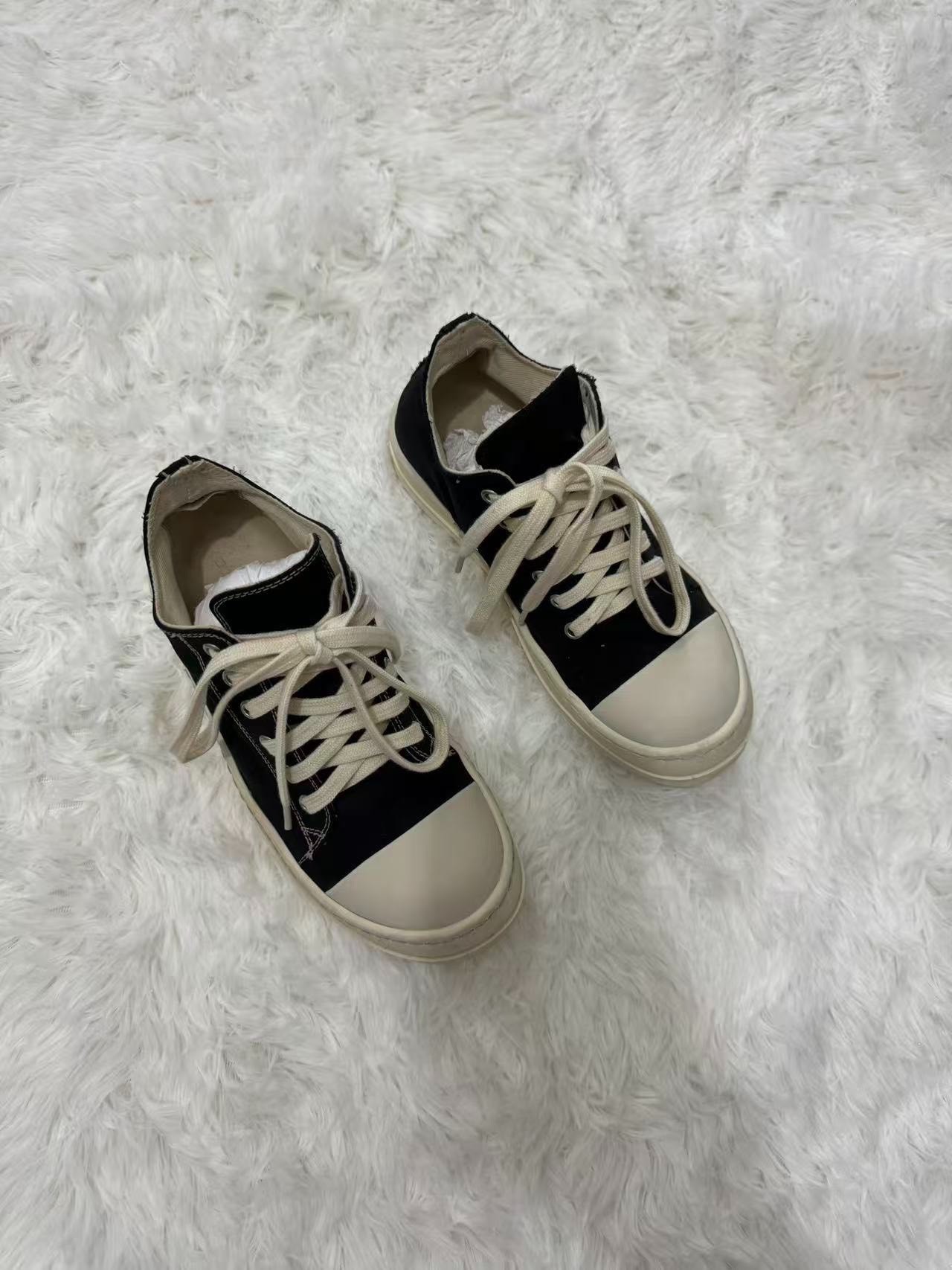 Rick Owens Low-Top Canvas Shoes — back