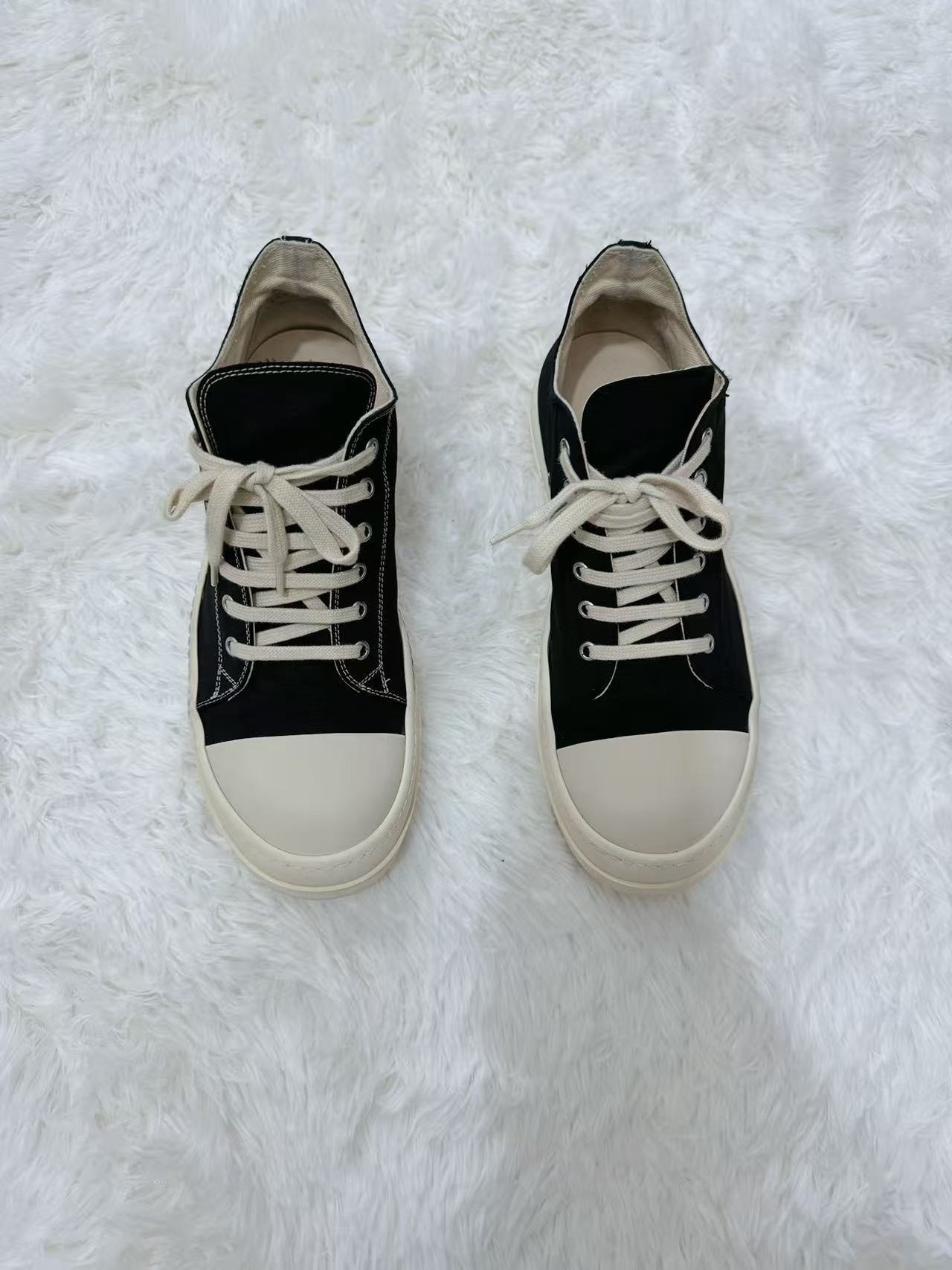 Rick Owens DRKSHDW High-Top Sneakers — front