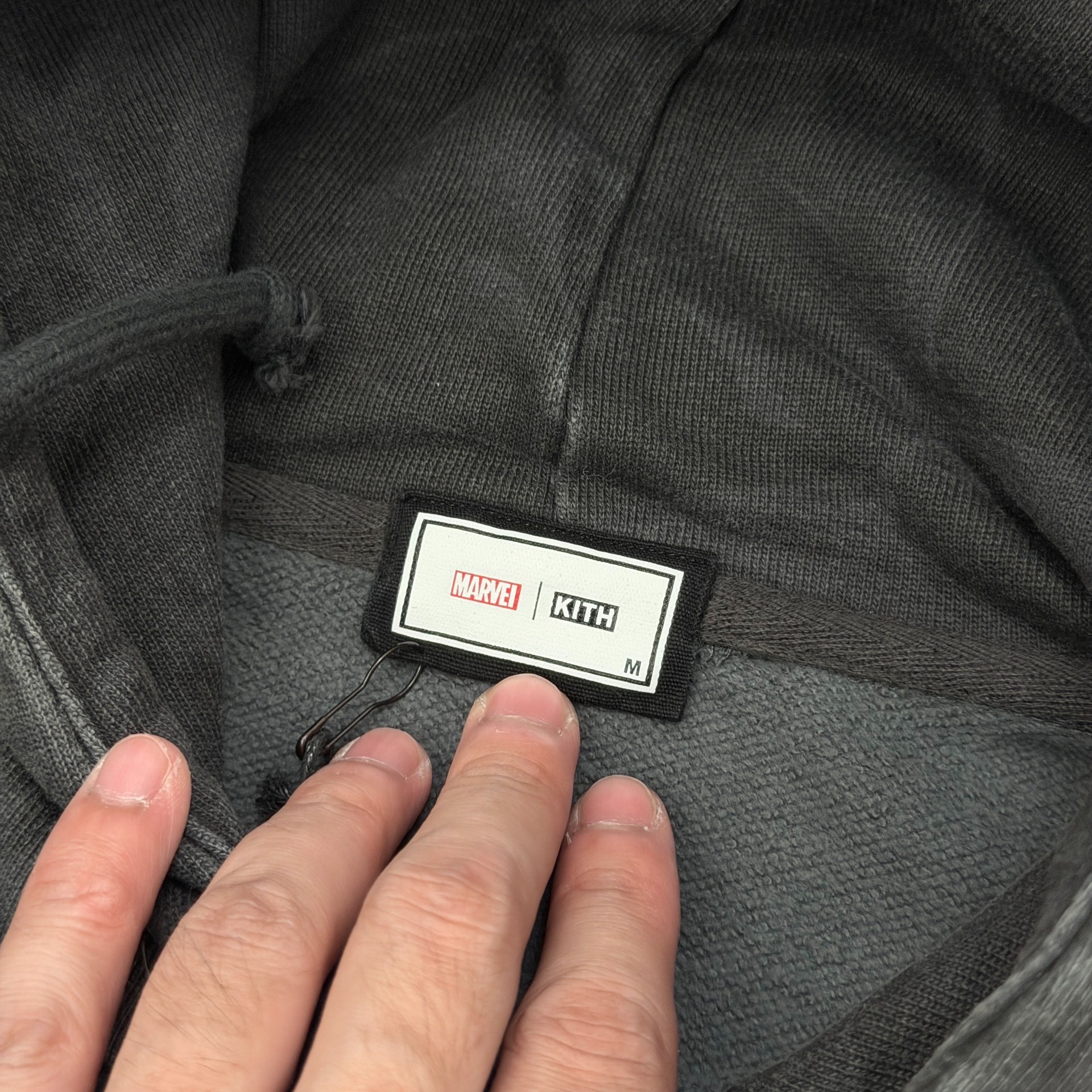 KITH Marvel 85th Anniversary Hoodie — label