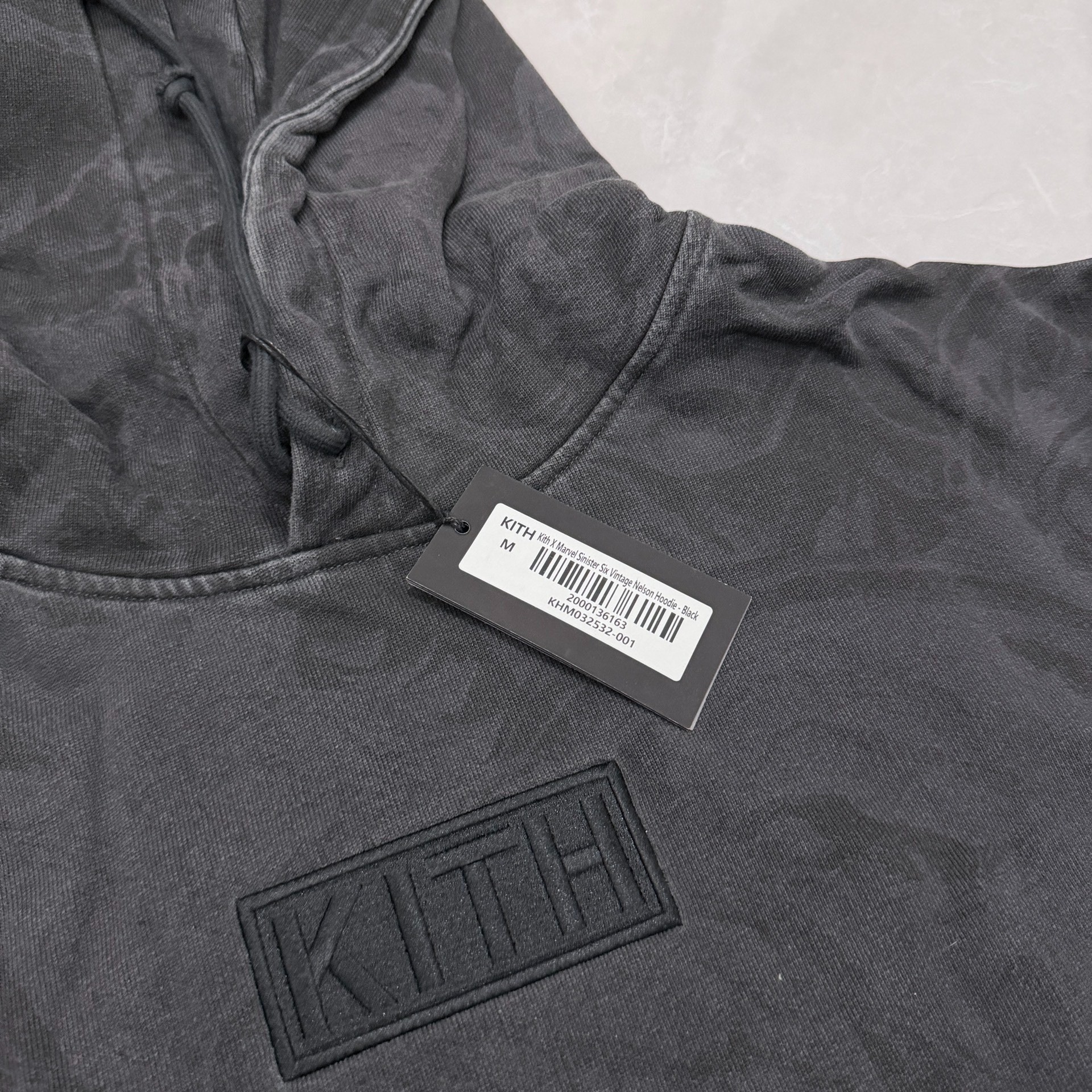 KITH Marvel 85th Anniversary Hoodie — detail