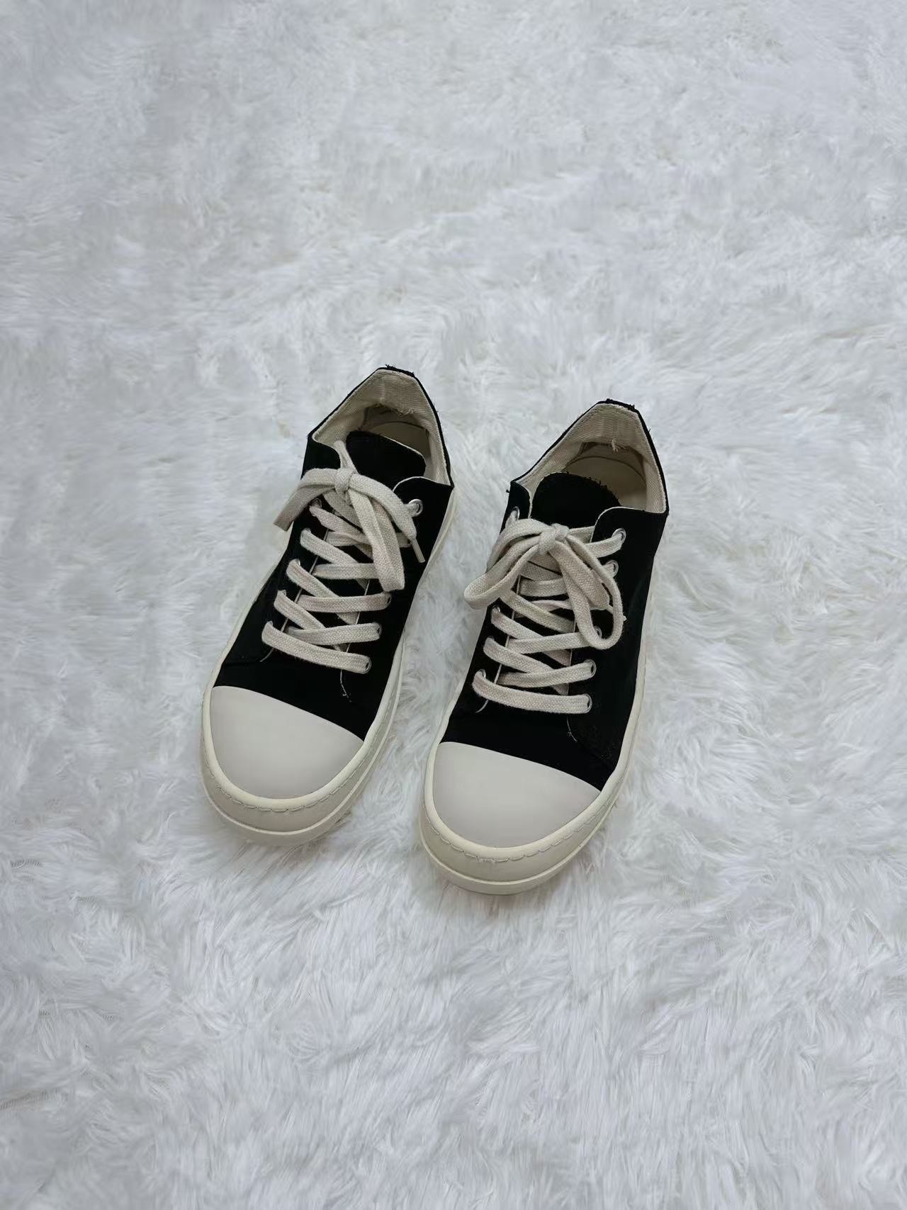 Rick Owens DRKSHDW Low-Top Canvas — front