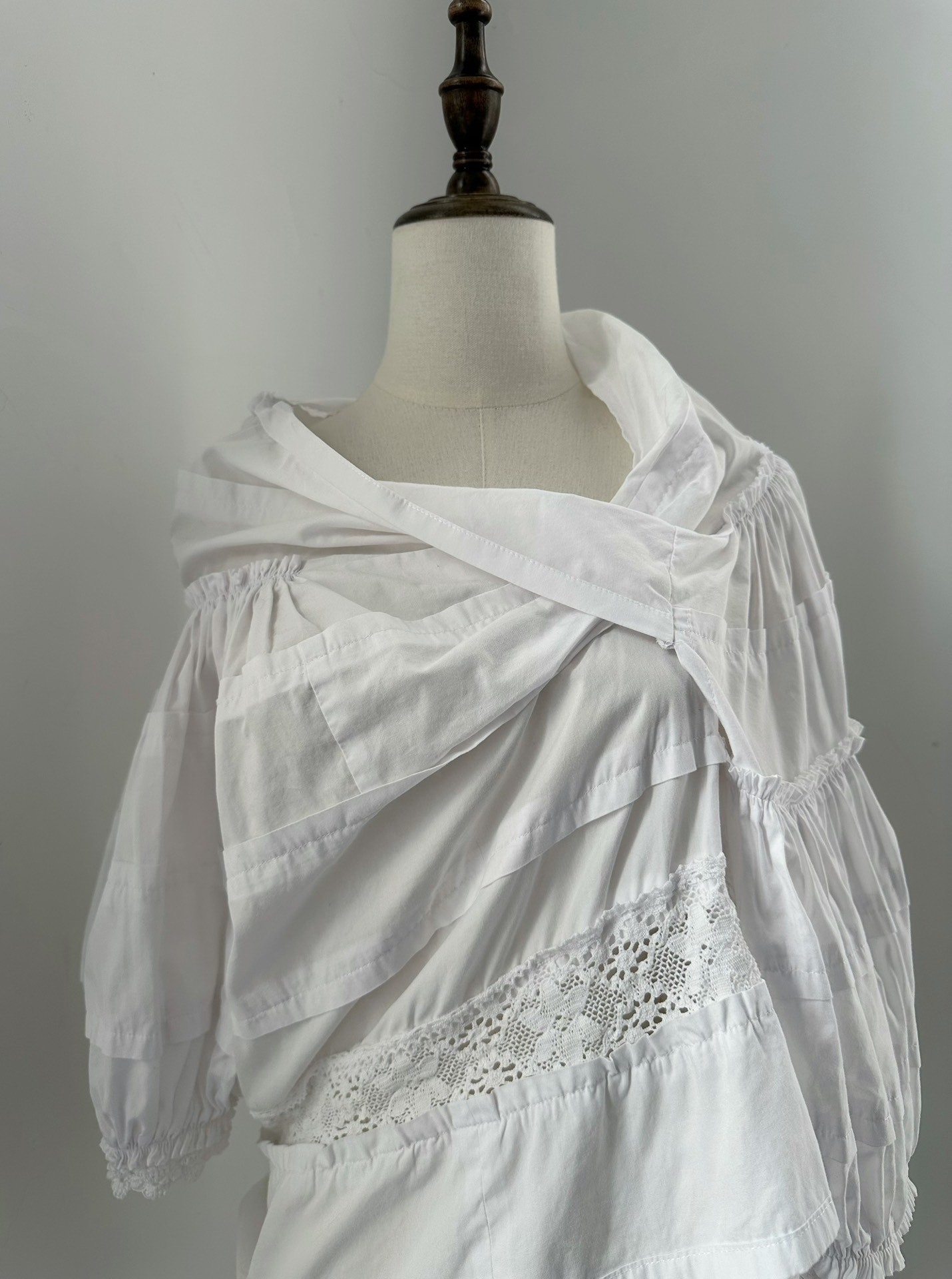 Comme des Garcons Tricot Puff Sleeve Blouse — detail