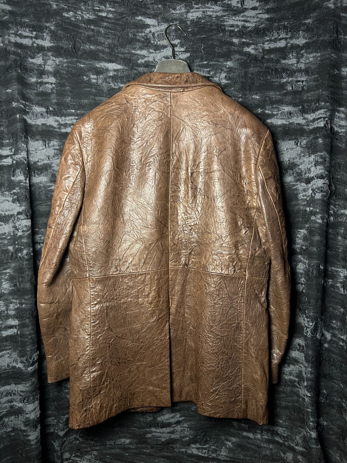 ABAHOUSE 06FW Pleated Leather Jacket — back