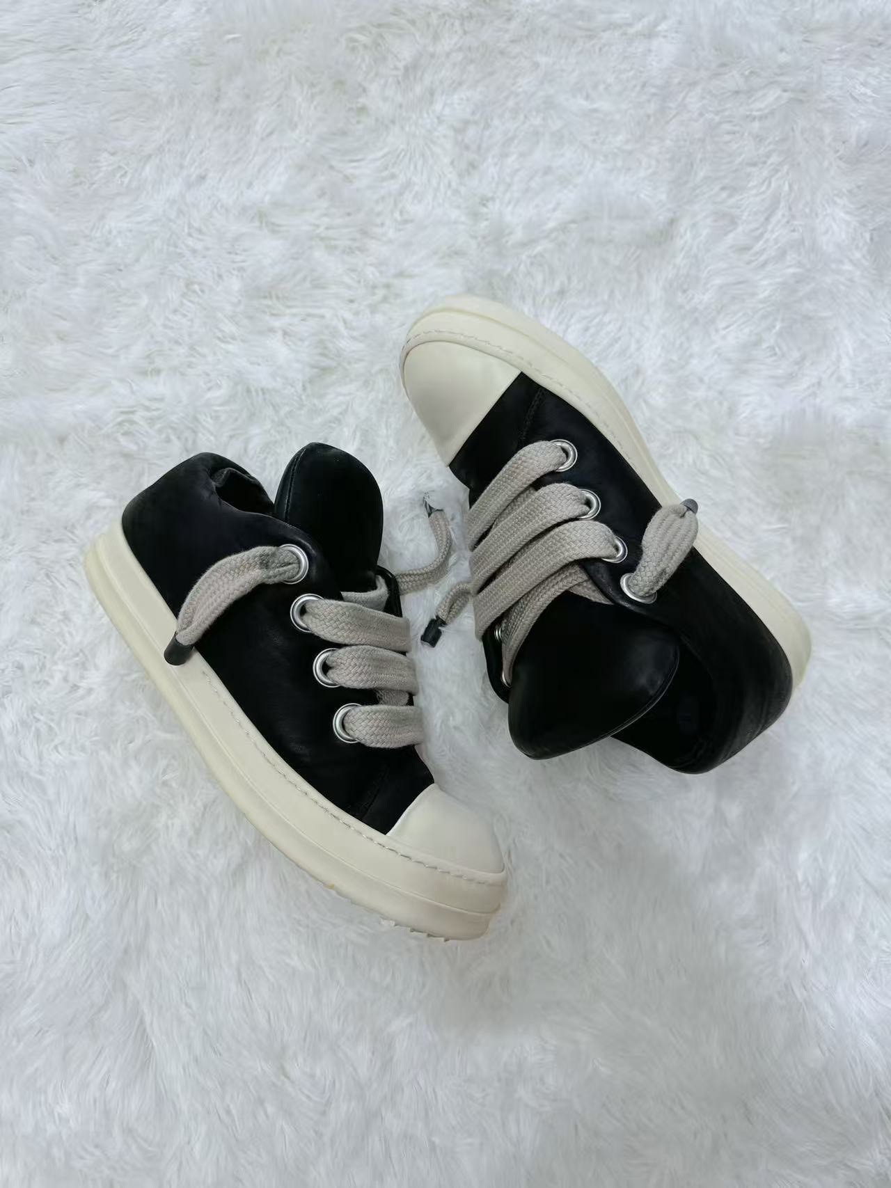 Rick Owens High-Top Chunky Sneakers — label