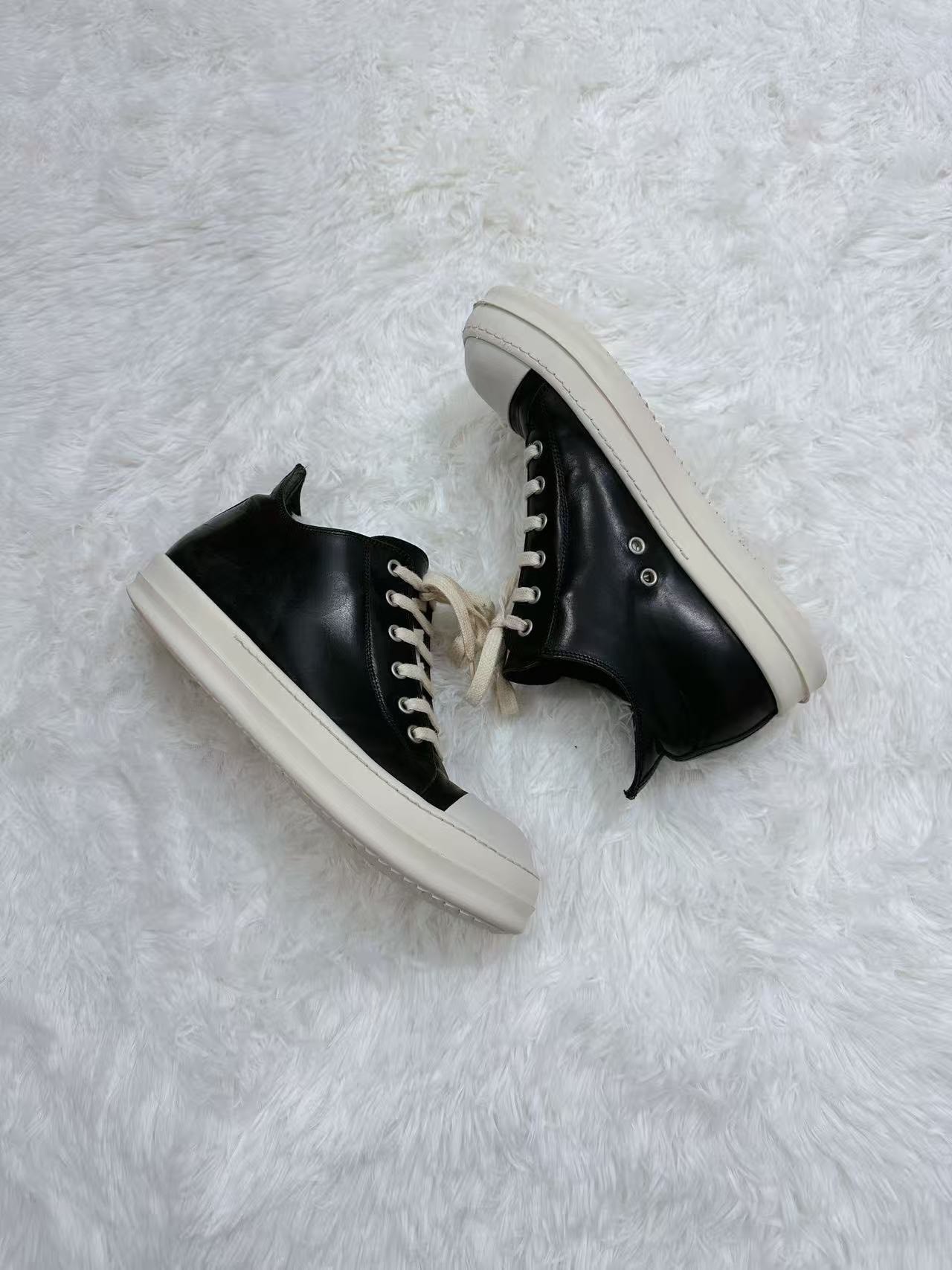 Rick Owens 16FW Horse Leather Low-Top — label