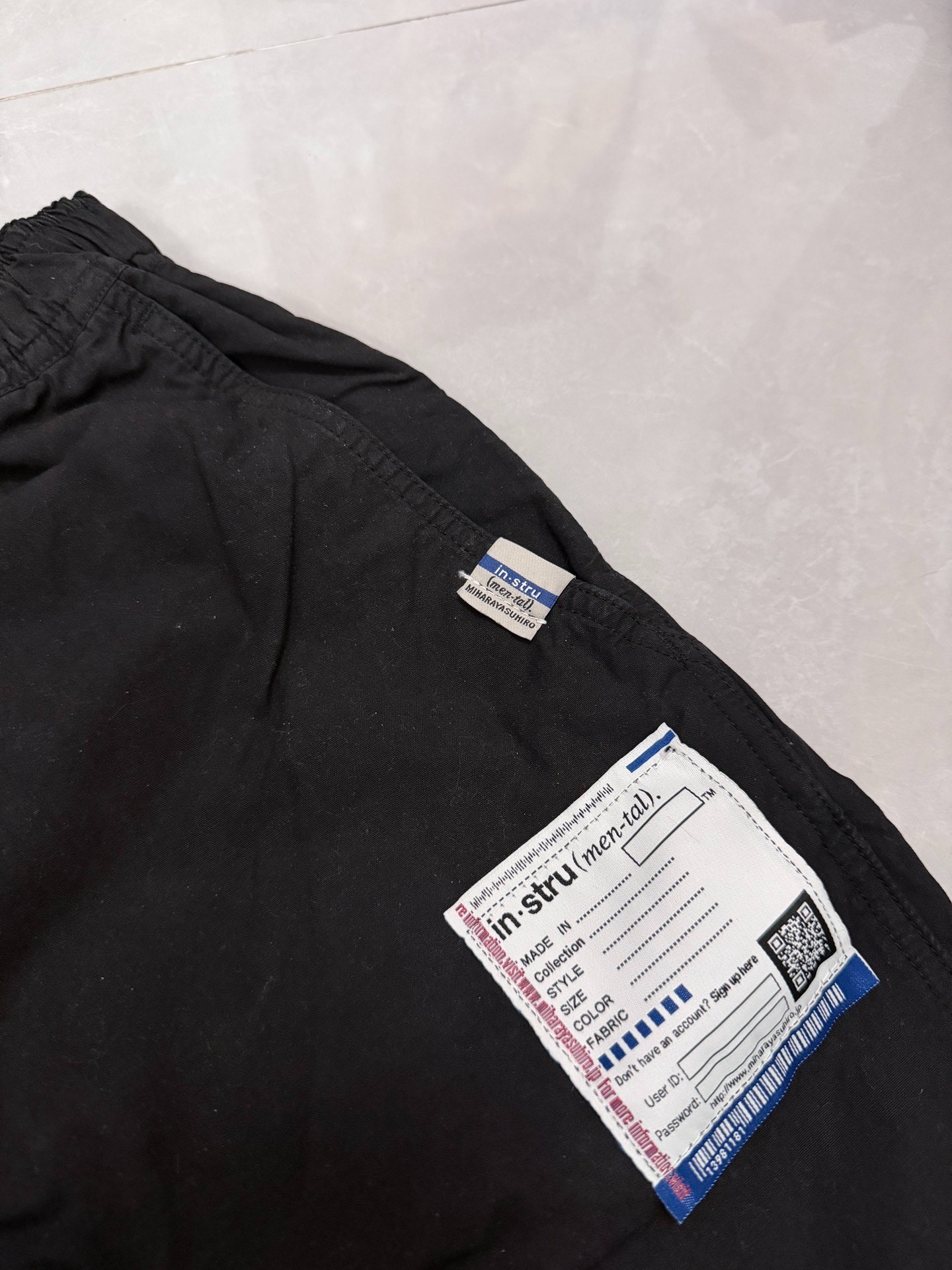 Maison Mihara MMY Wide-Leg Cargo Pants — back