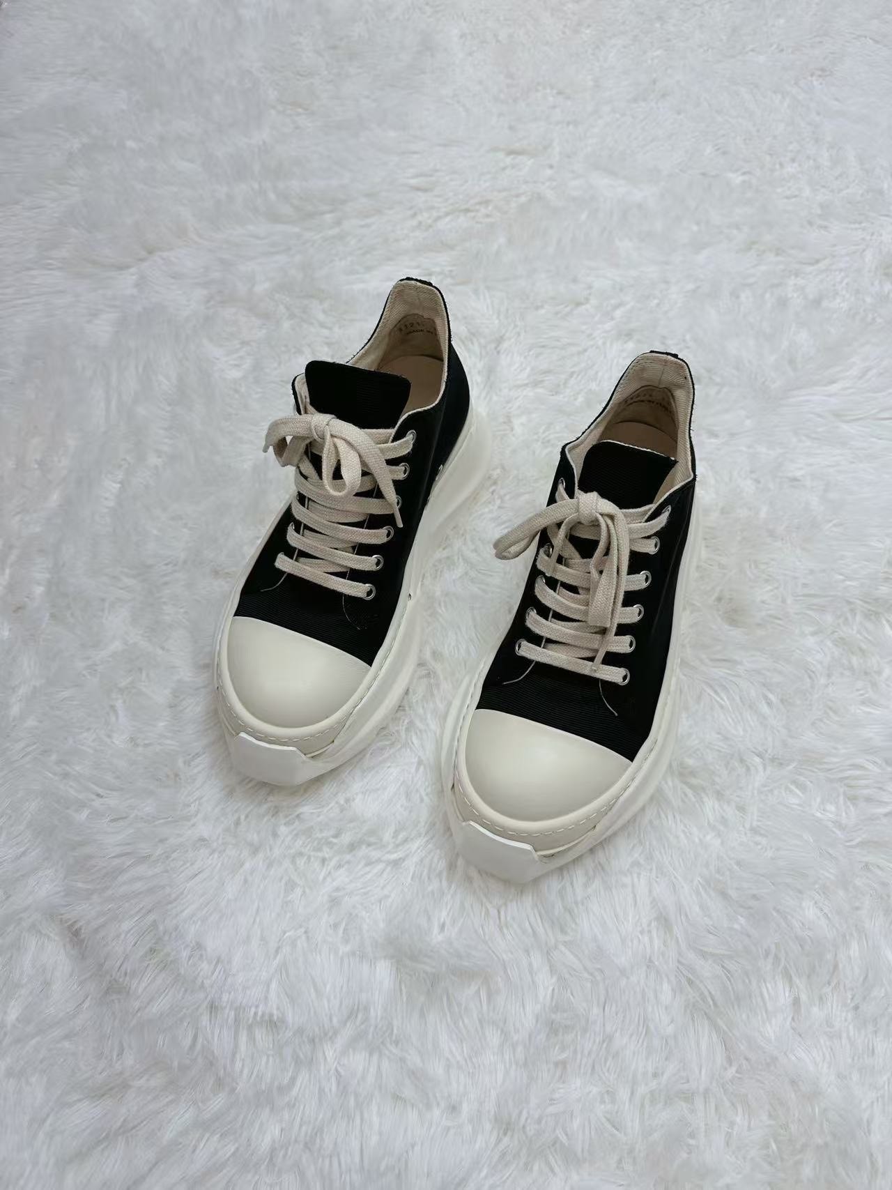 Rick Owens 22ss Thick Sole Low-Top Sneakers — front