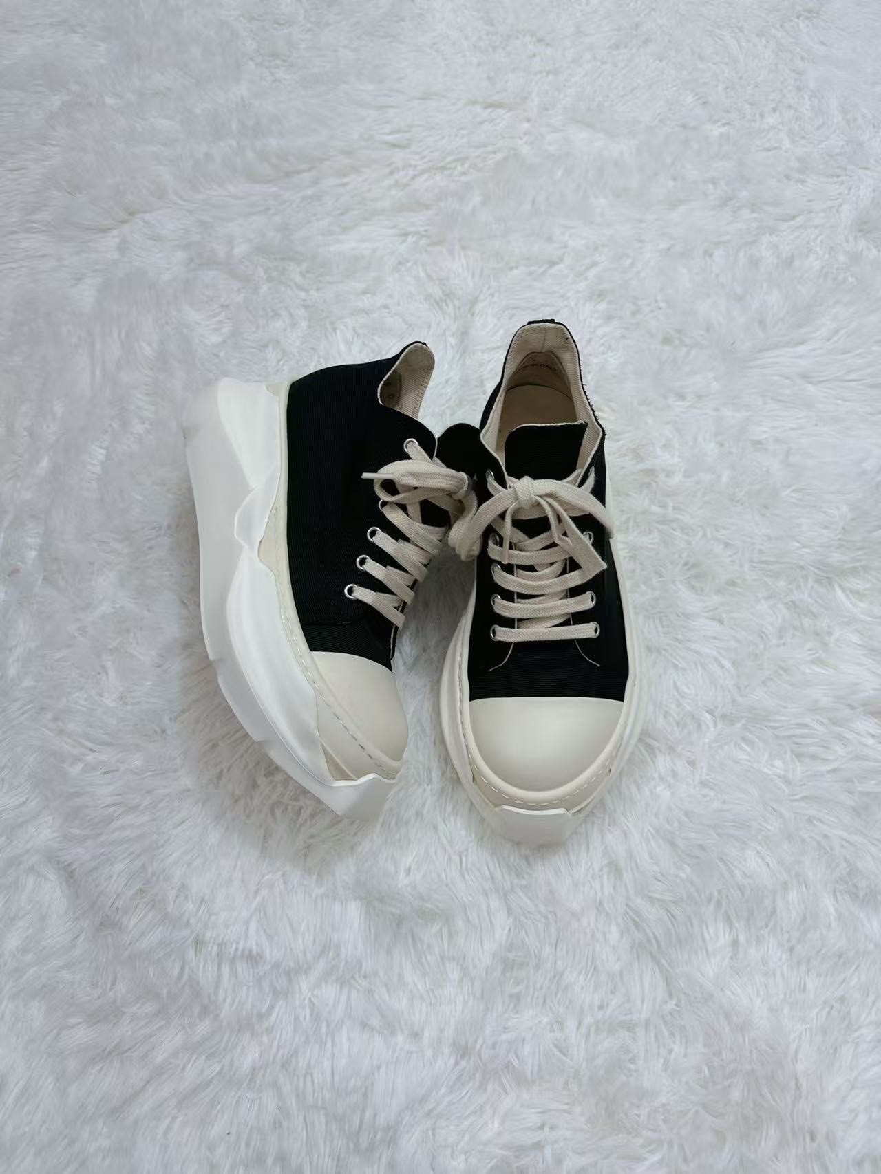 Rick Owens 22ss Thick Sole Low-Top Sneakers — back