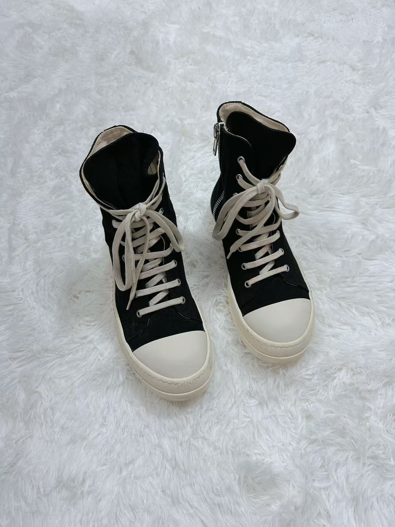 Rick Owens DRKSHDW High-Top Canvas Shoes — detail