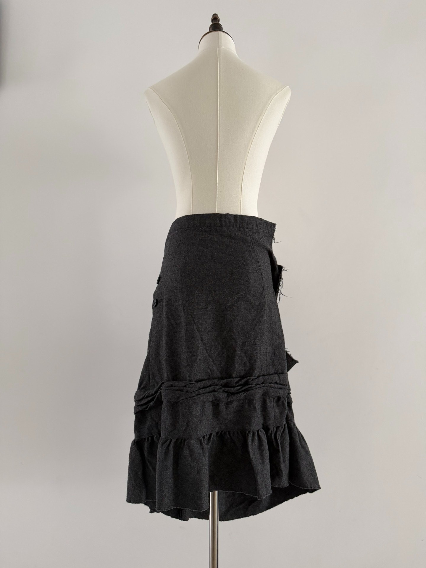 Junya Watanabe 07FW Asymmetric Skirt — detail