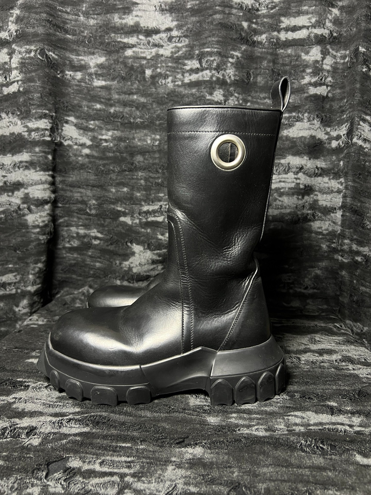 Rick Owens 21FW High-Top Octopus Sole Boots — back