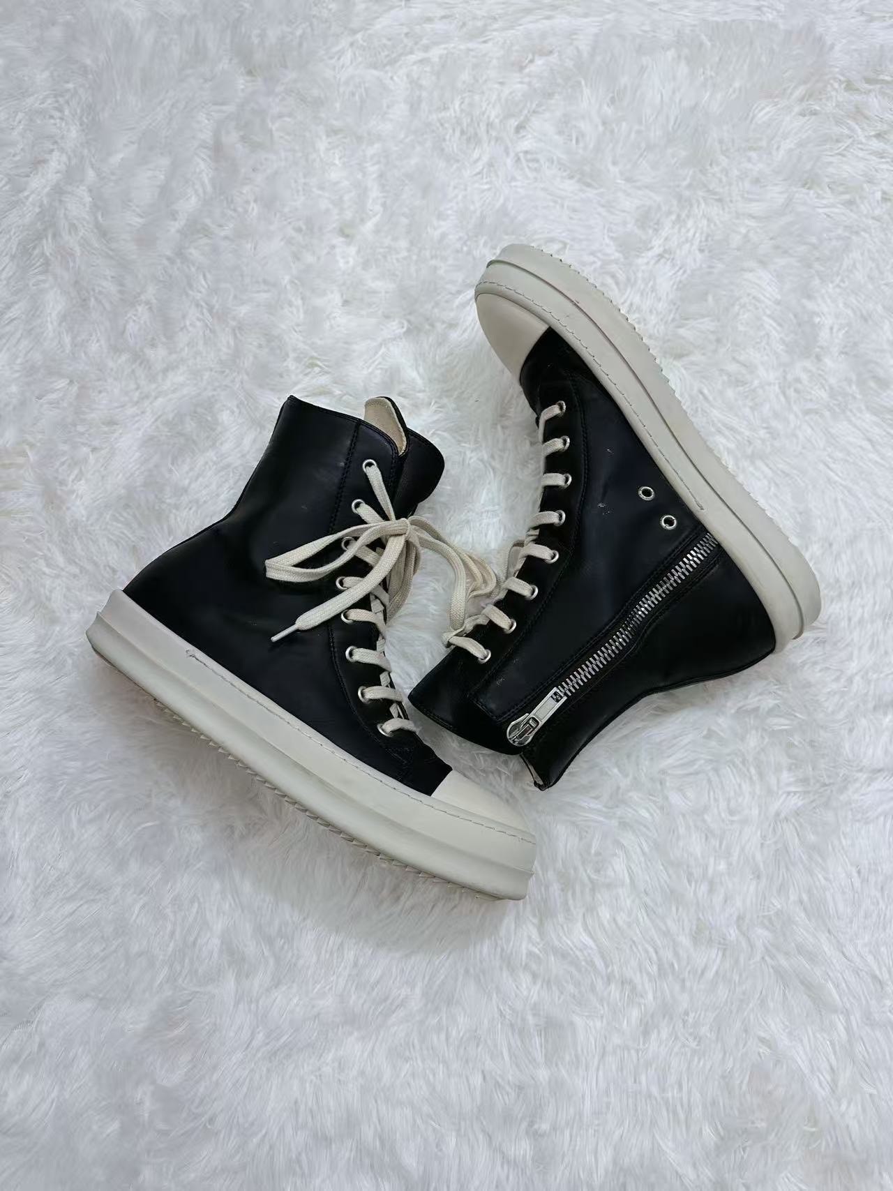 Rick Owens DRKSHDW Patent High-Top — label