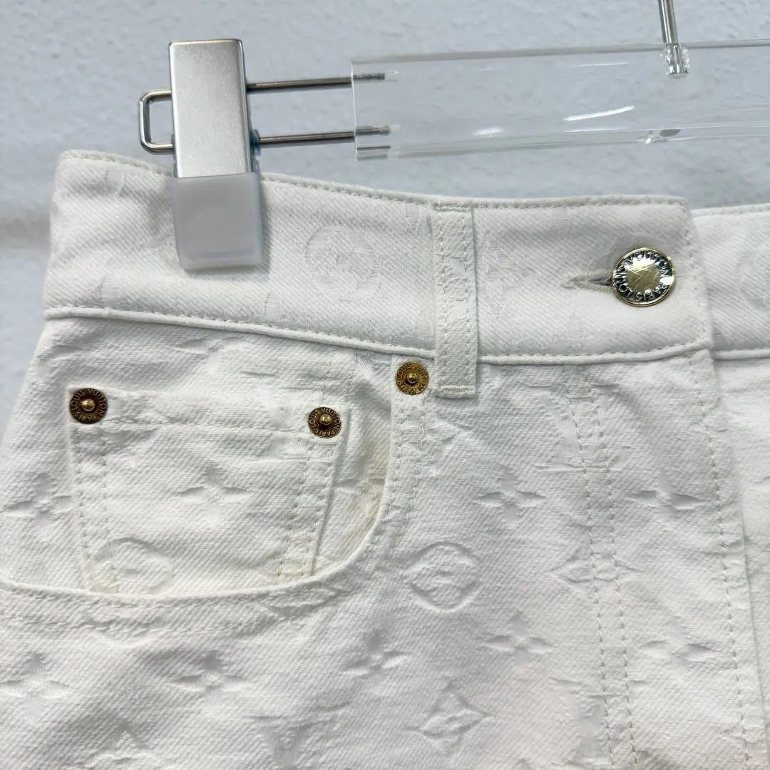 Louis Vuitton White Monogram Denim Shorts — detail