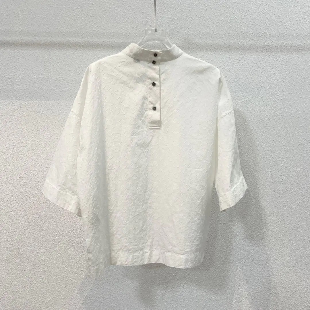 Louis Vuitton Monogram Chain T-Shirt — detail
