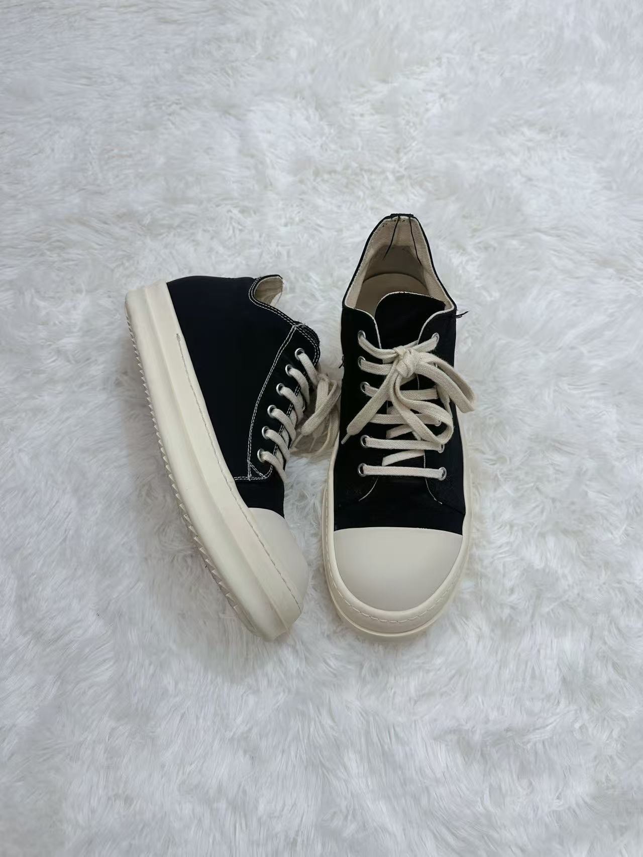 Rick Owens 18SS Low-Top Sneakers — back