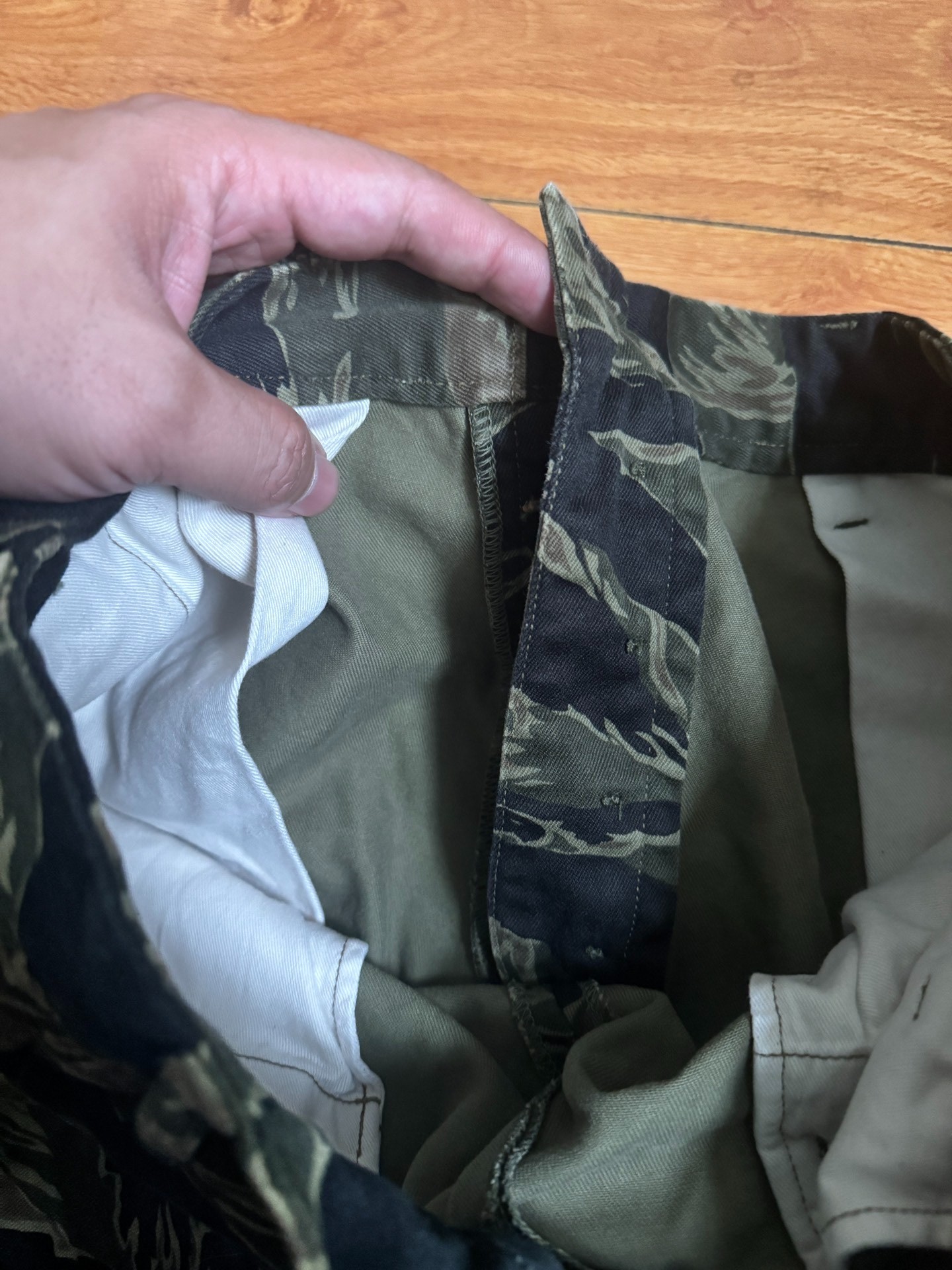 Freewheelers Green Tiger Camo Shorts — detail