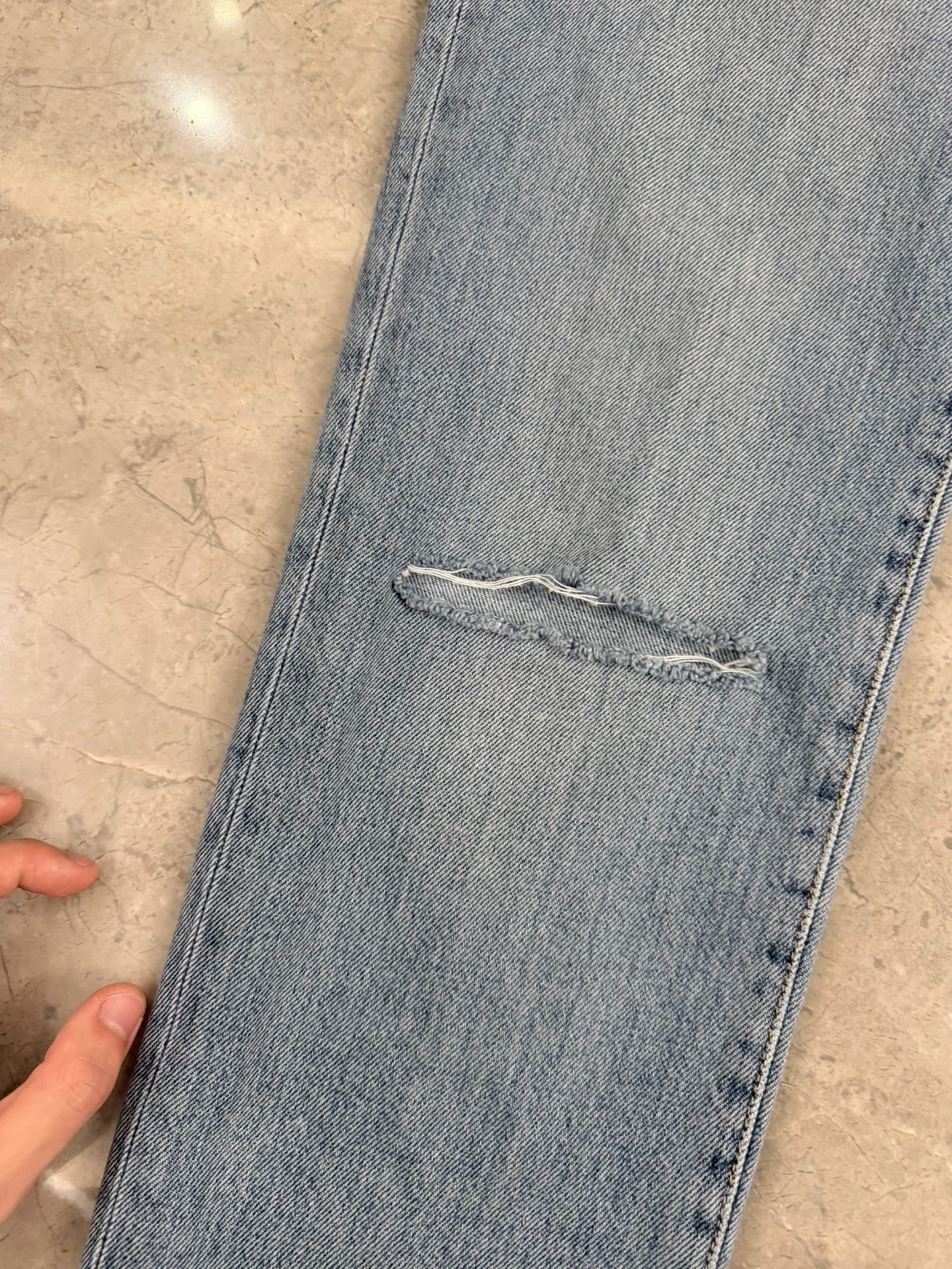 Saint Laurent D02 Blue Jeans — detail