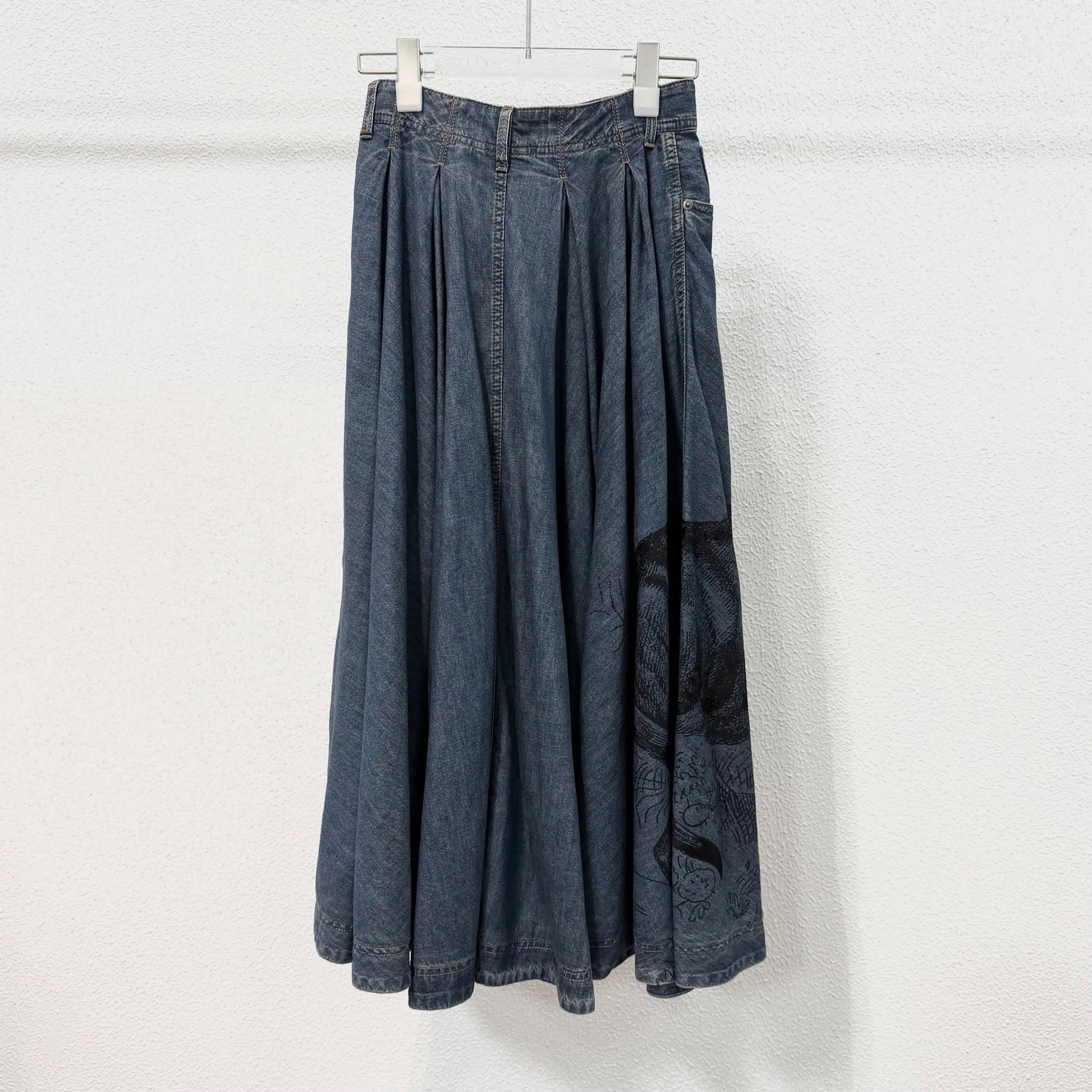 Dior Printed Denim Midi Skirt — detail