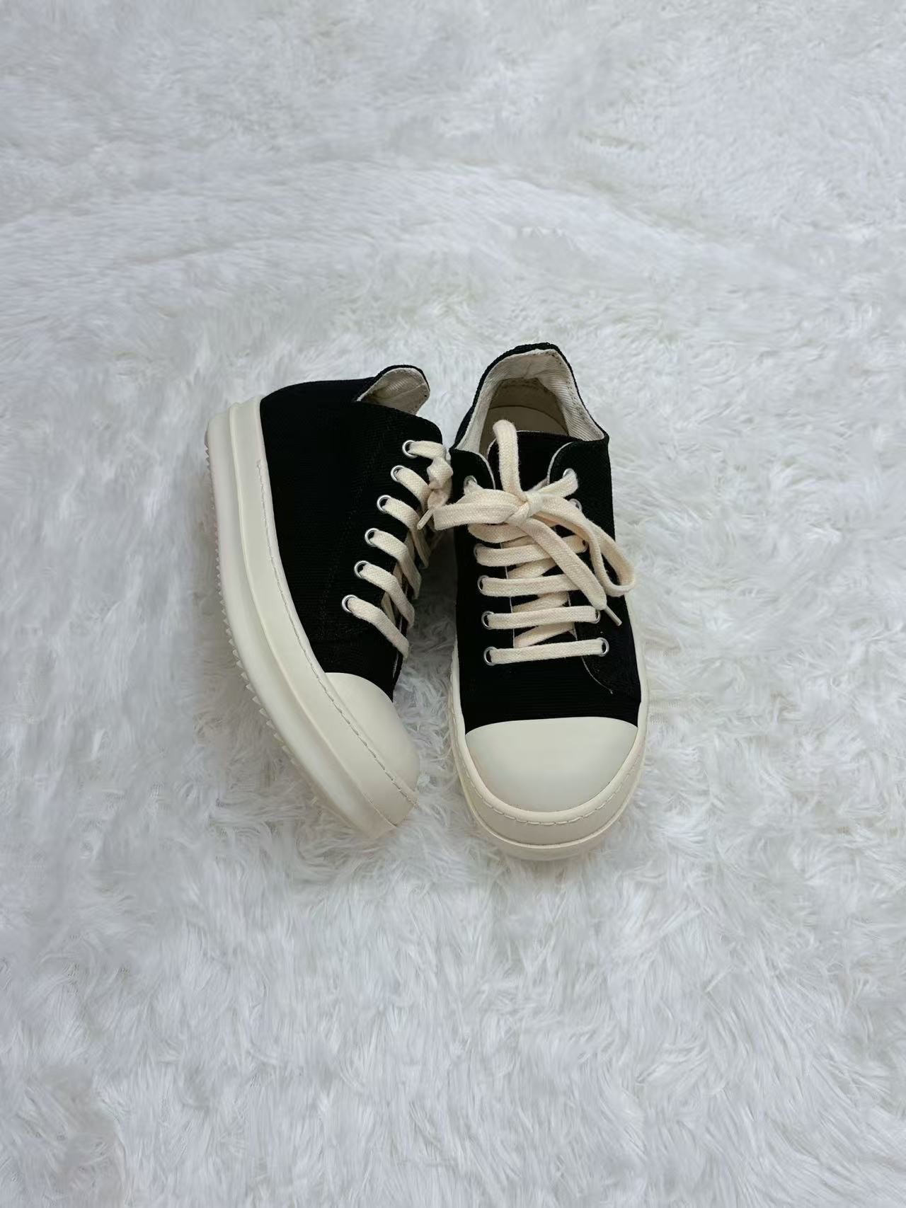 Rick Owens DRKSHDW Low-Top Canvas Shoes — detail