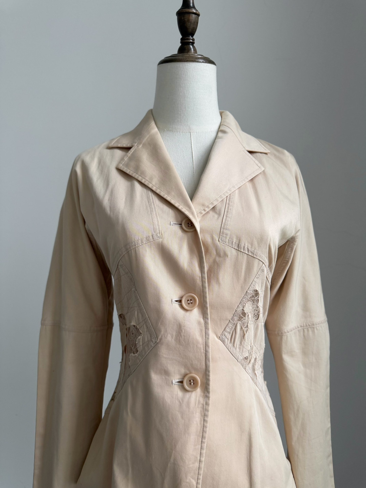 Issey Miyake 2003 Lace Cutout Jacket — label