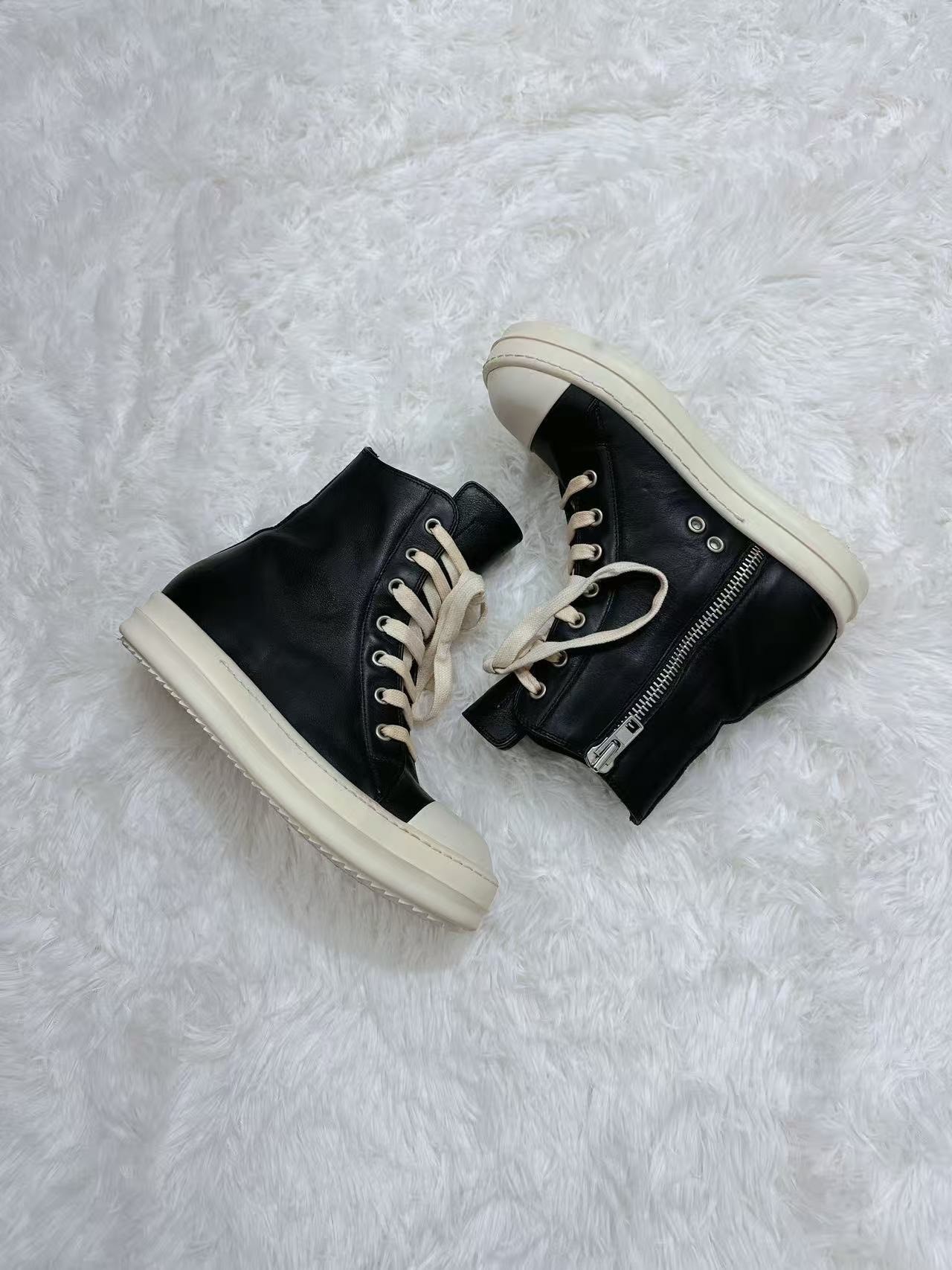 Rick Owens High-Top Leather Thick-Sole — label