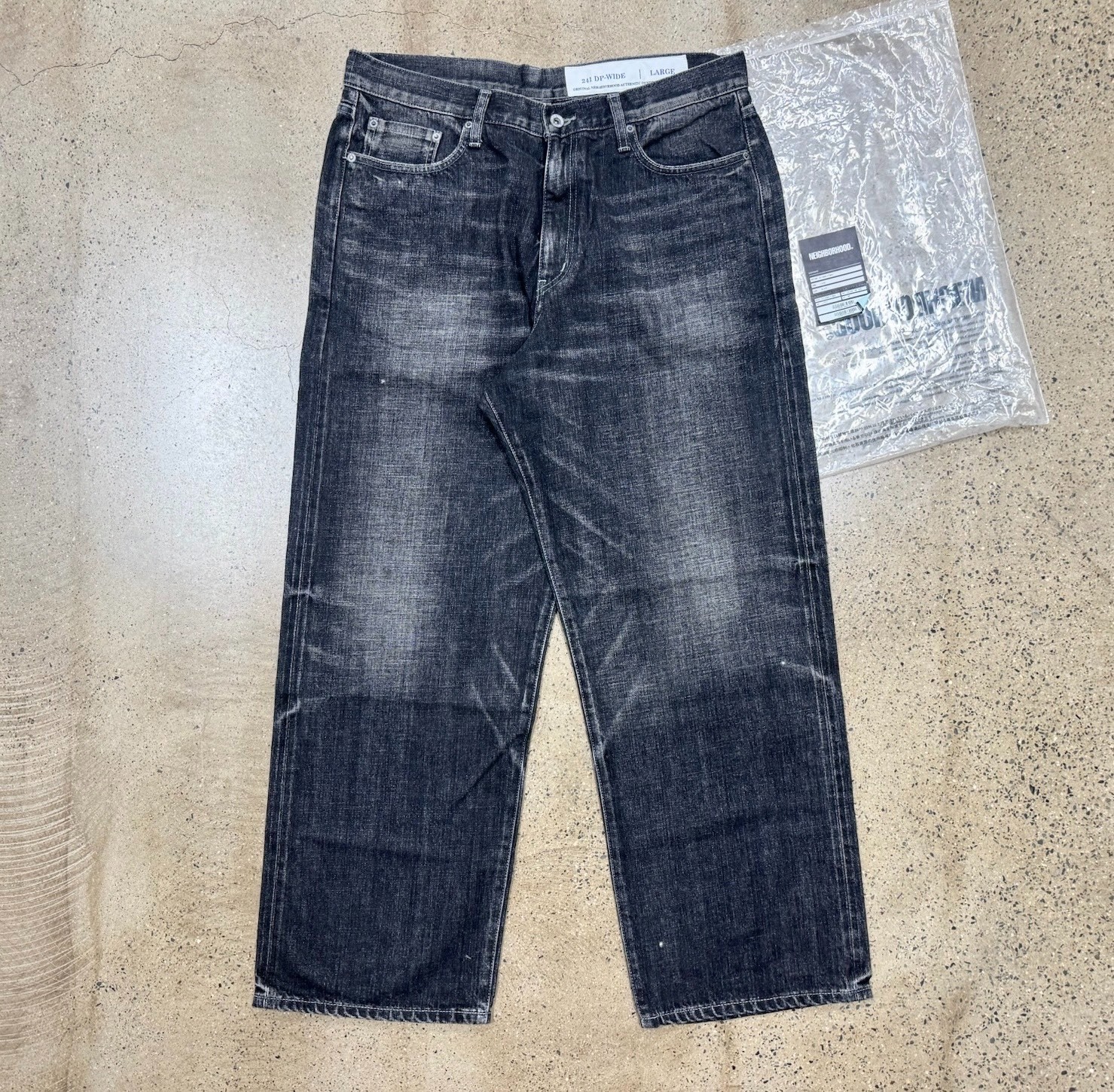 Neighborhood 24ss DP-Wide Jeans
