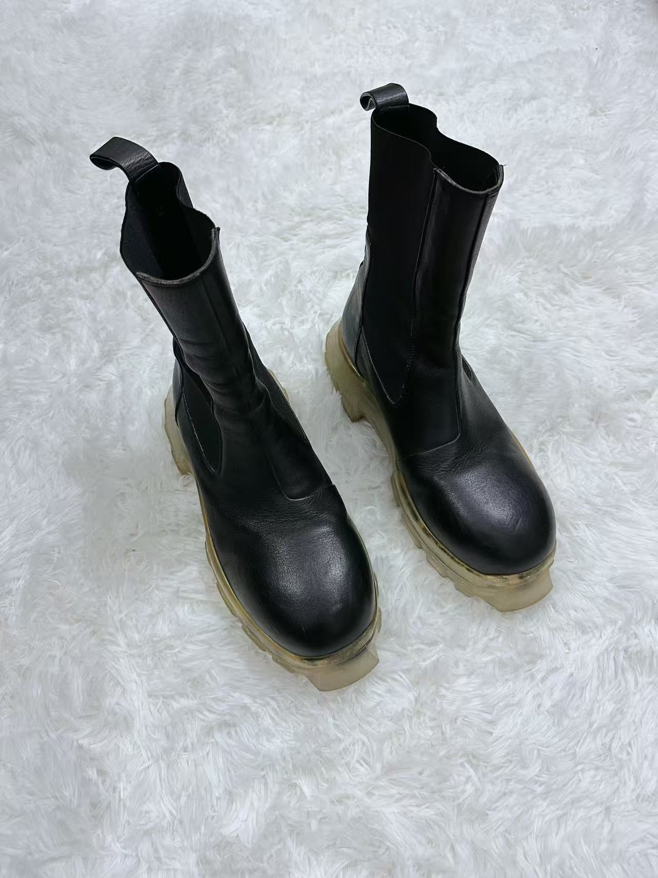 Rick Owens Octopus Sole Chelsea Boots — detail