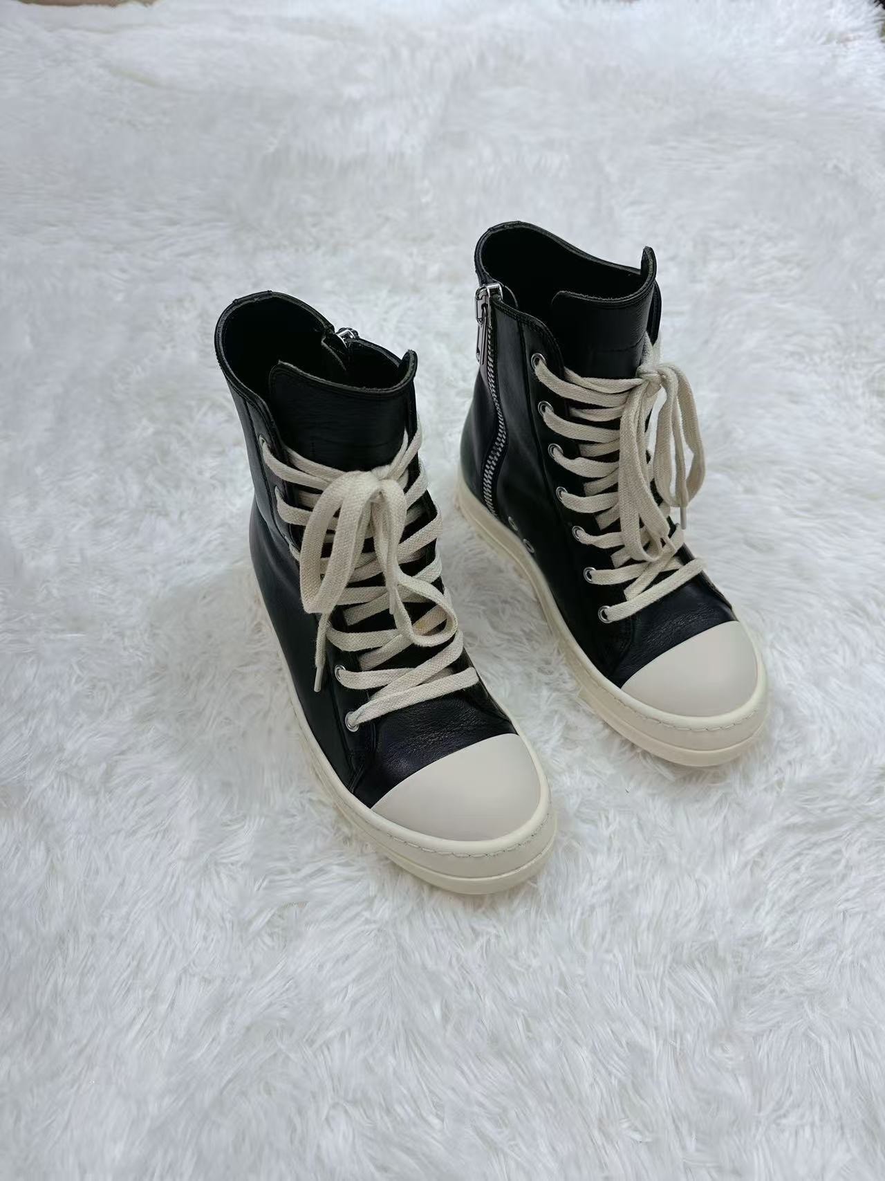 Rick Owens Black High-Top Leather Sneakers — detail