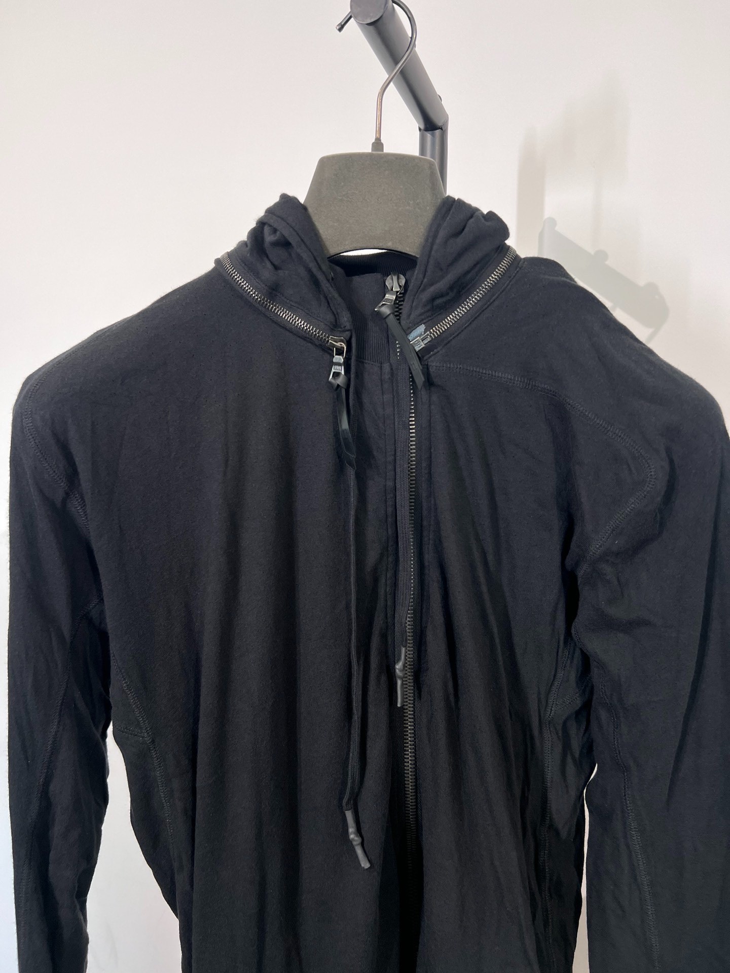 Boris Bidjan Saberi Z1F Hooded Zip Jacket — detail