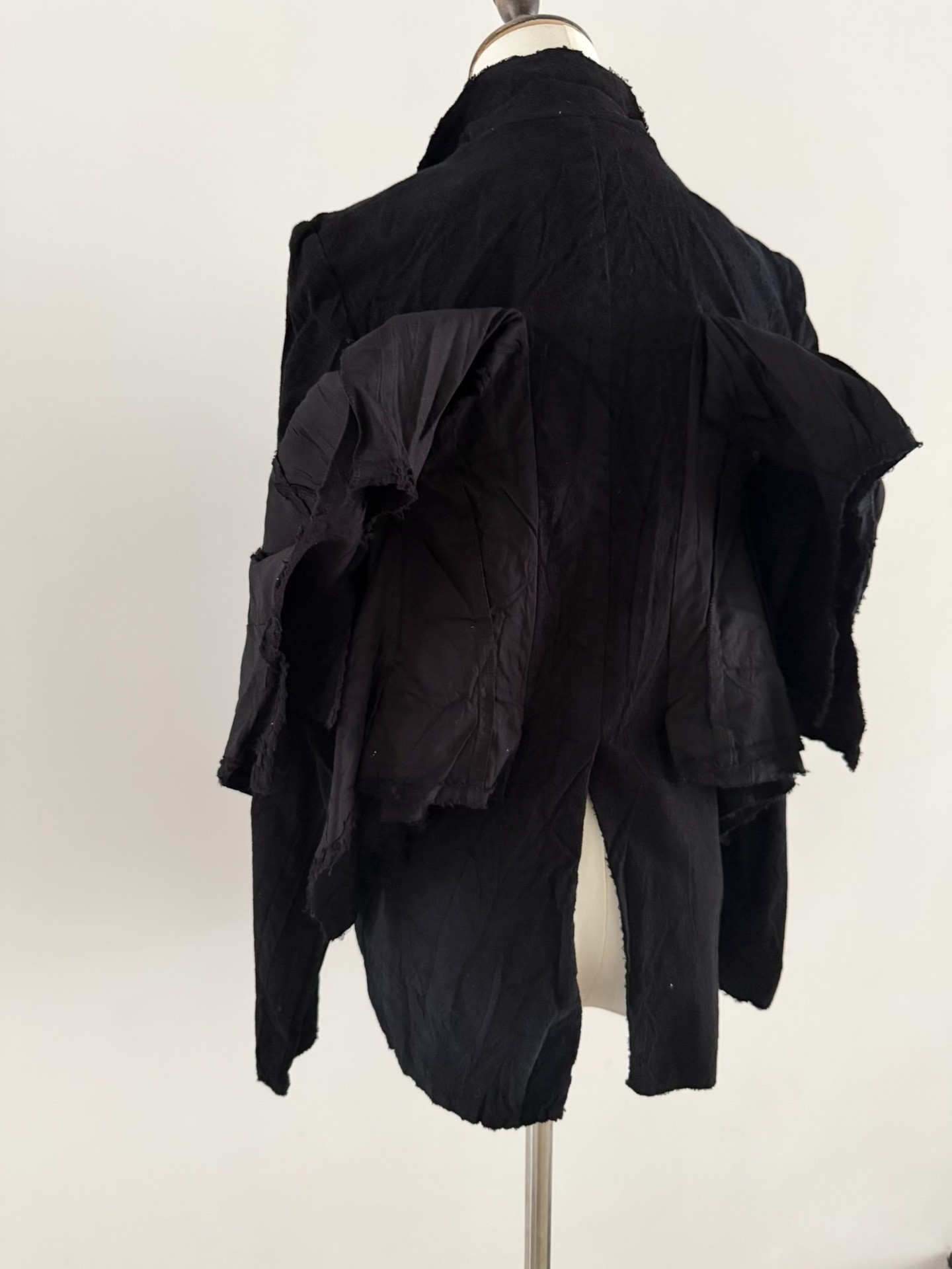 Comme des Garcons 03SS Layered Blazer Top — detail