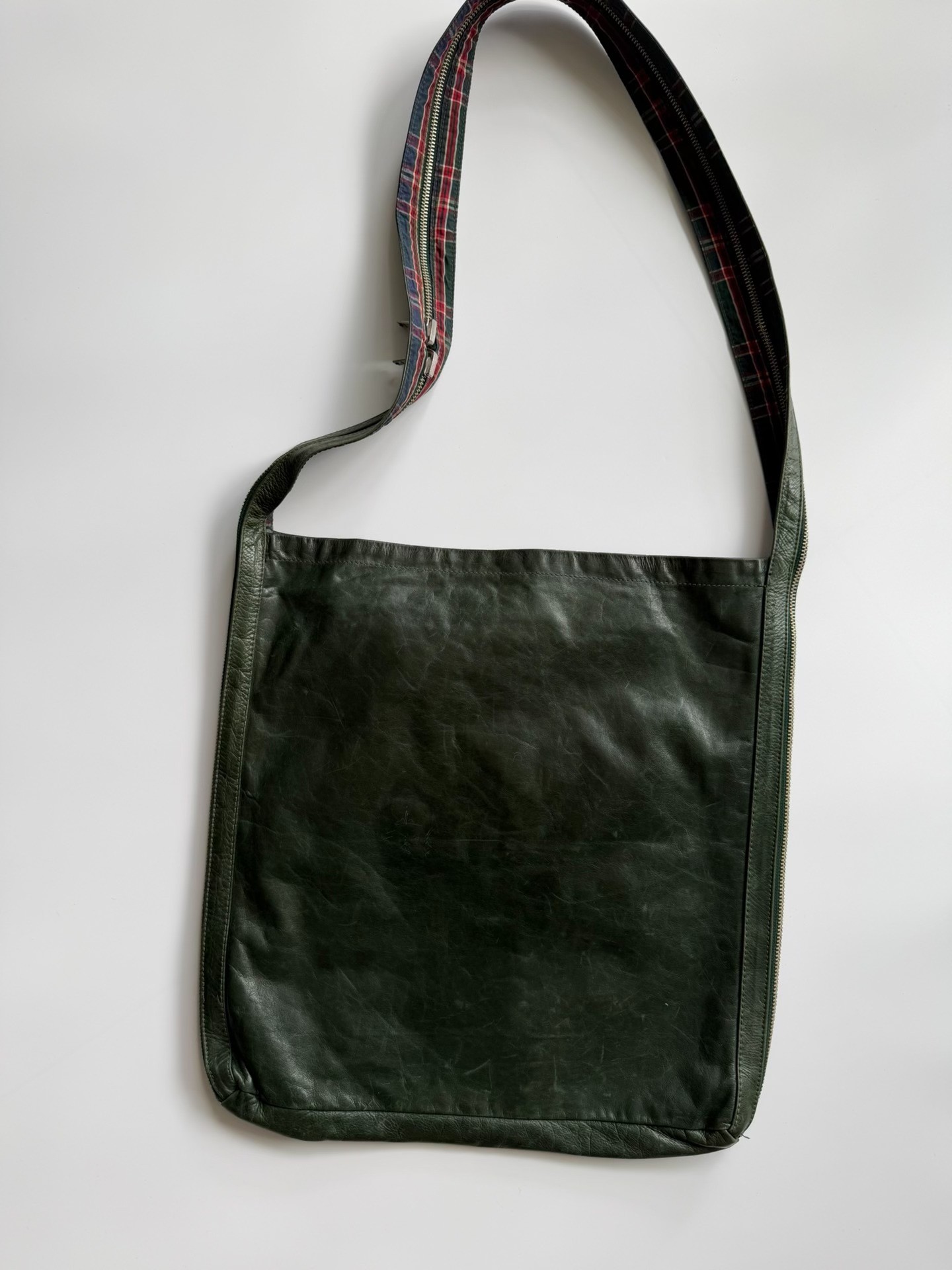Dries Van Noten Zip Crossbody Bag — back