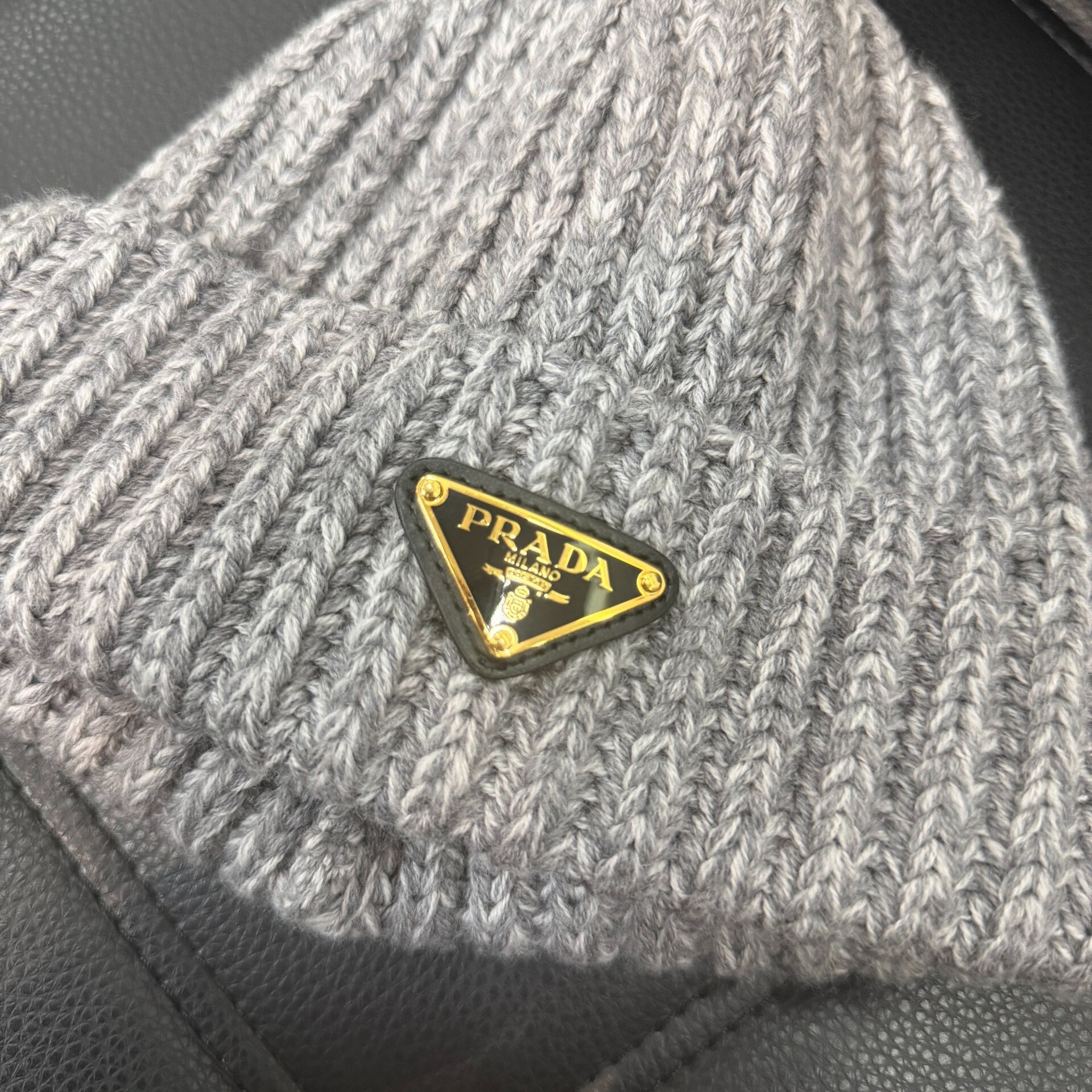 Prada Gray Chunky Knit Logo Beanie — front