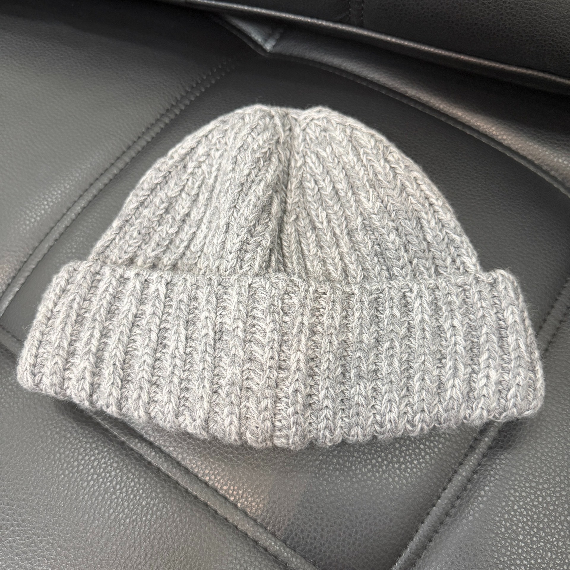 Prada Gray Chunky Knit Logo Beanie — back