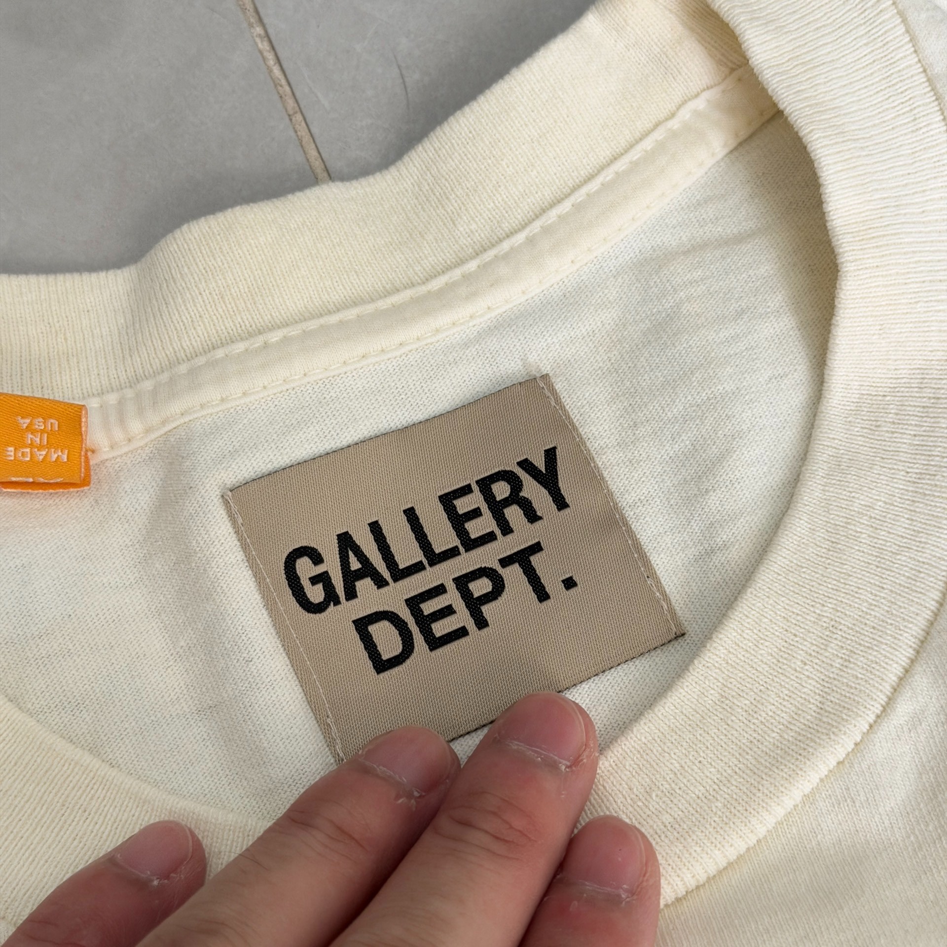 Gallery Dept White Blue Pocket Tee — label