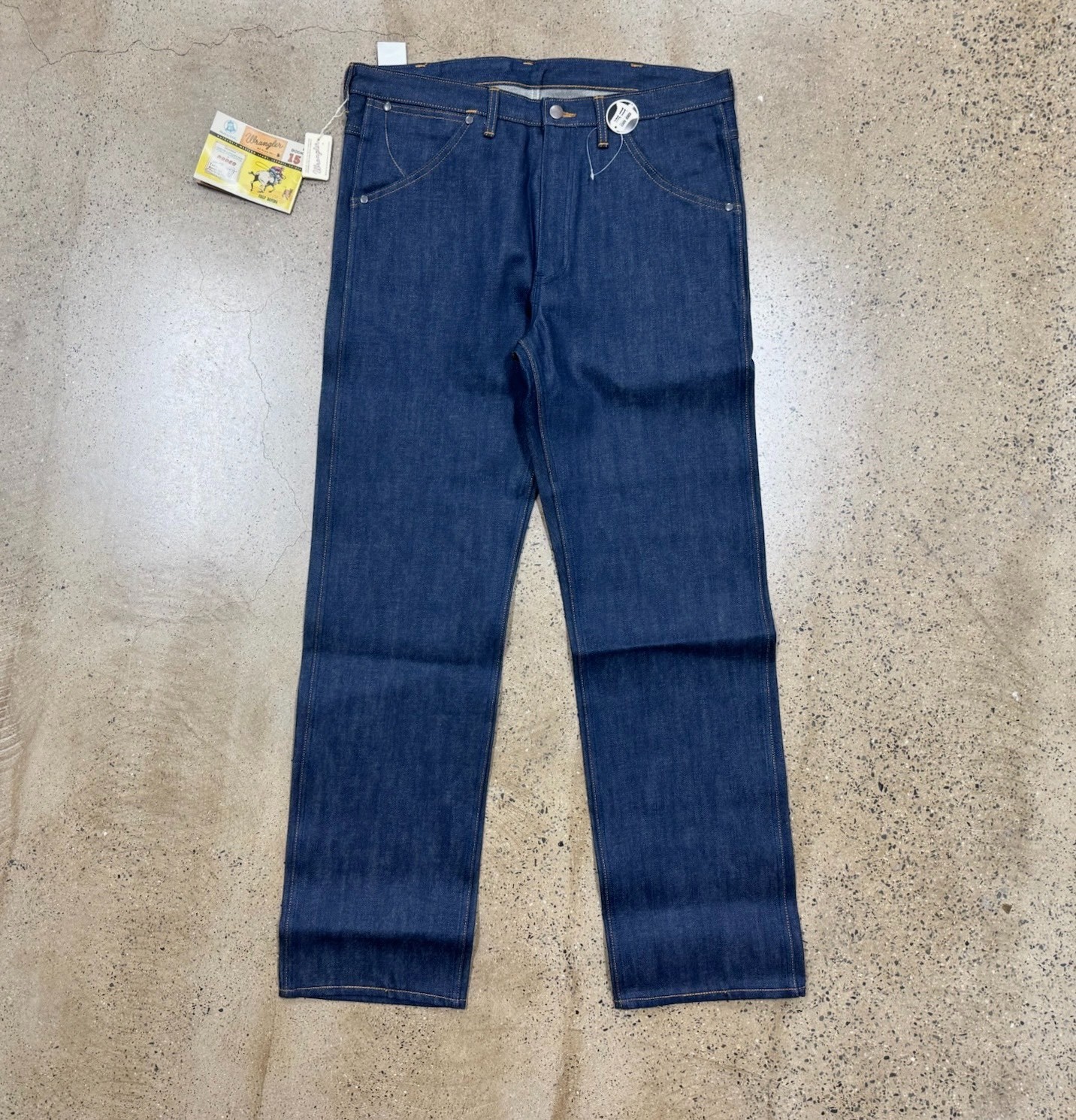Wrangler 11MWZ Raw Denim Jeans — front